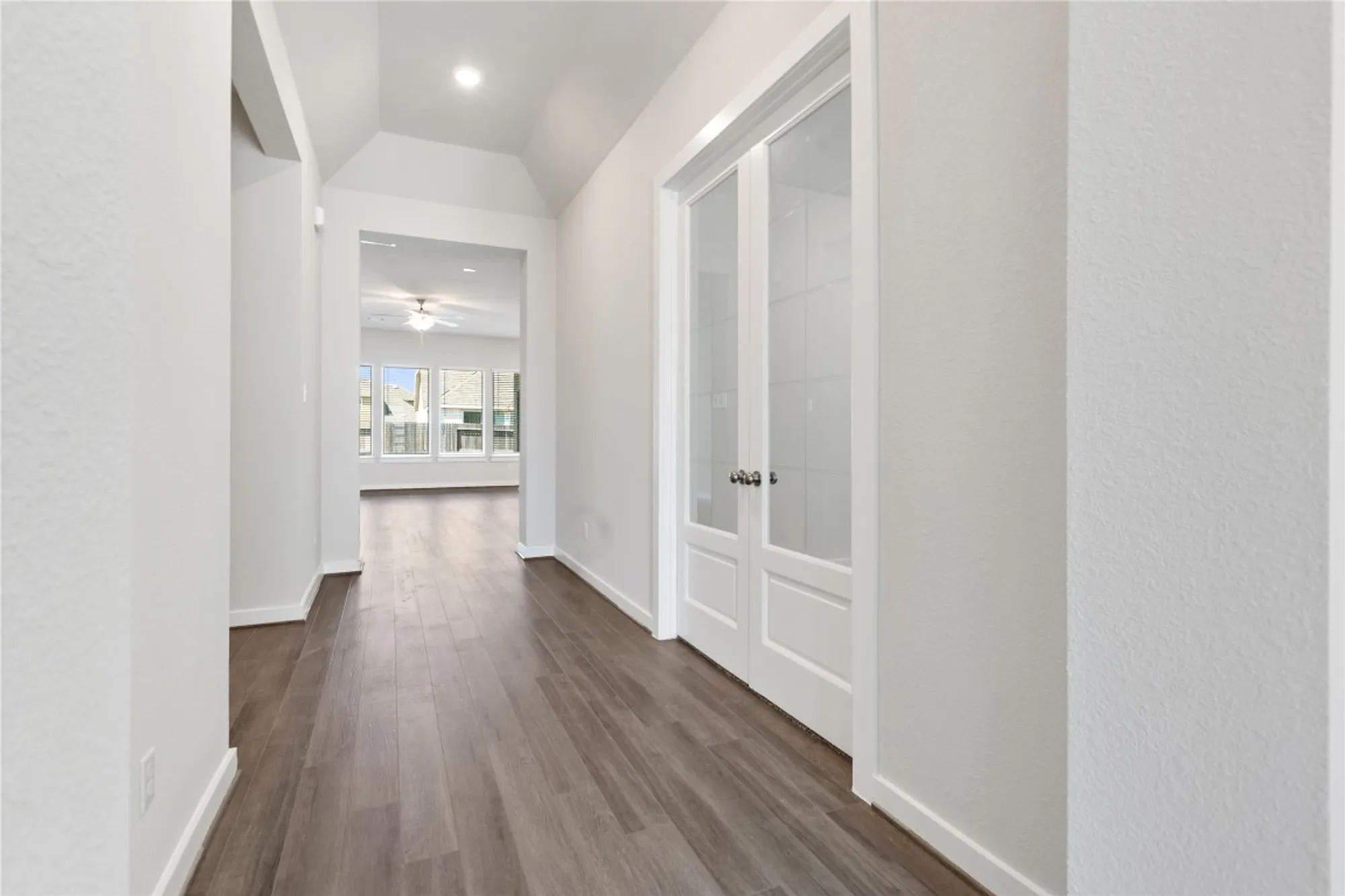 Property Slideshow image 10 of 32 | 2258 hoja ave, New Braunfels, TX, 78132