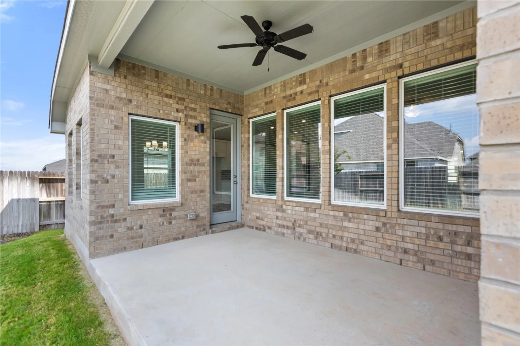 Property Slideshow image 27 of 32 | 2258 hoja ave, New Braunfels, TX, 78132