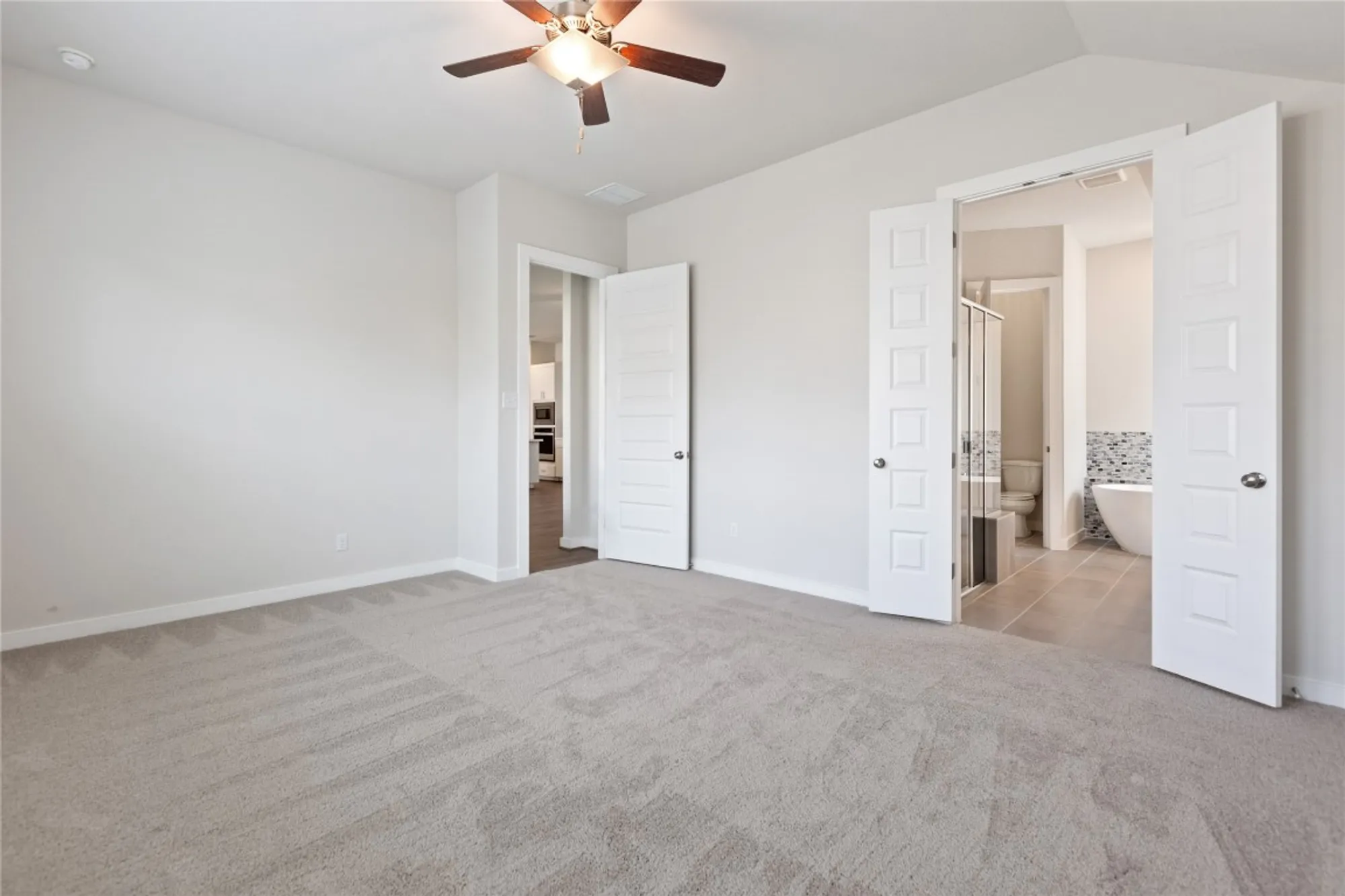 Property Slideshow image 23 of 32 | 2258 hoja ave, New Braunfels, TX, 78132