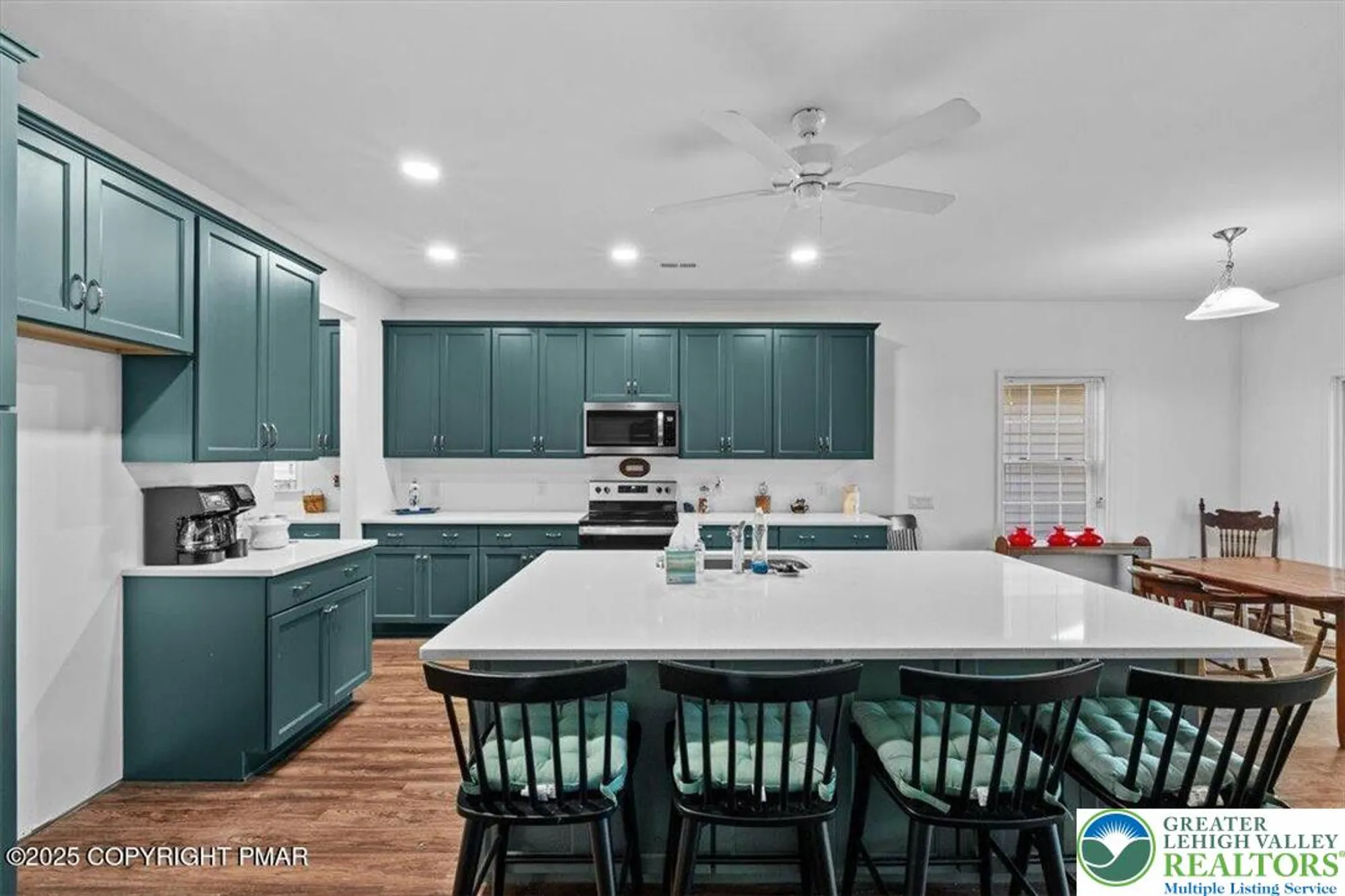 Property Slideshow image 22 of 41 | 3868 victors way, Easton, PA, 18045