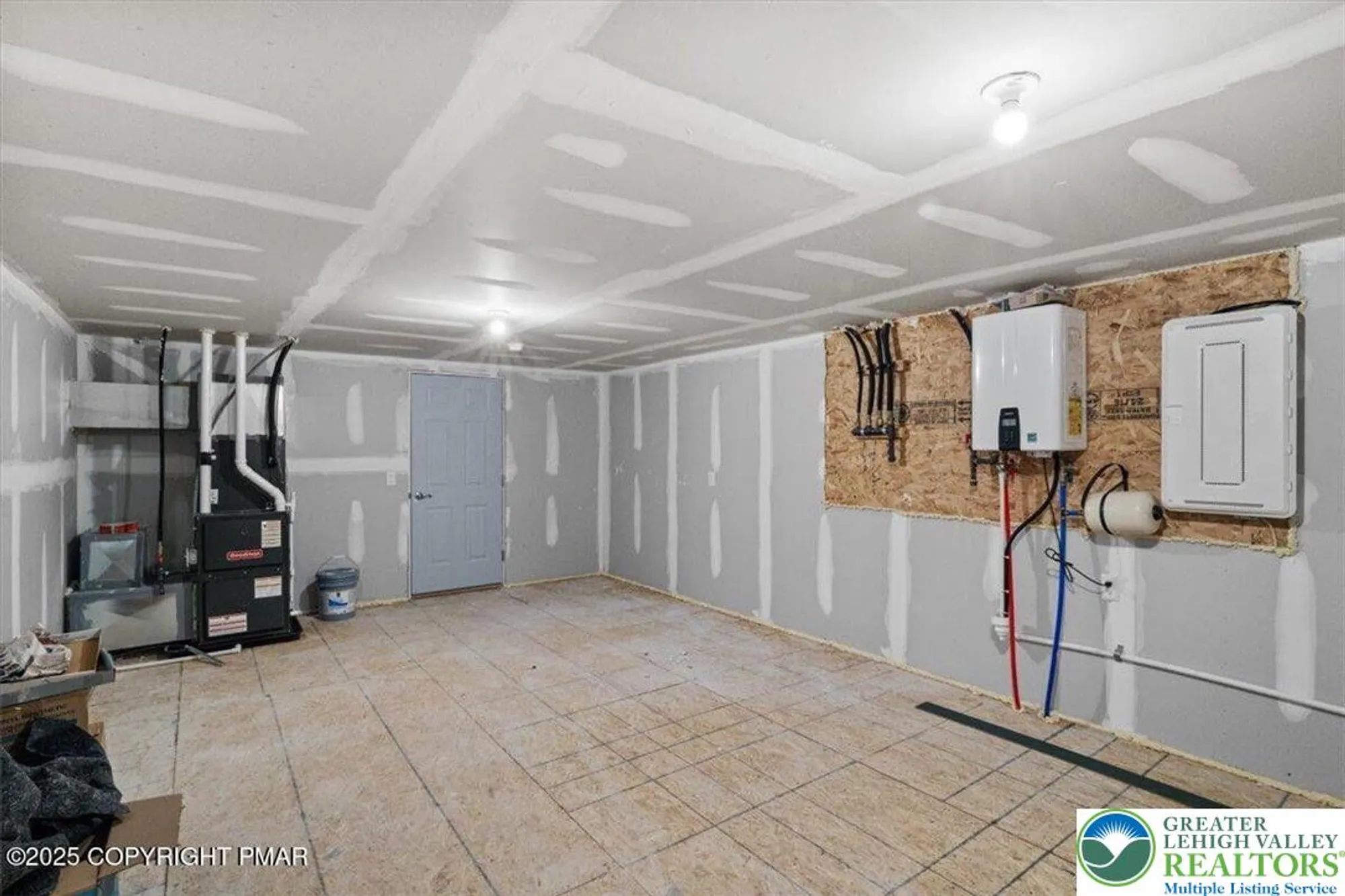 Property Slideshow image 40 of 41 | 3868 victors way, Easton, PA, 18045