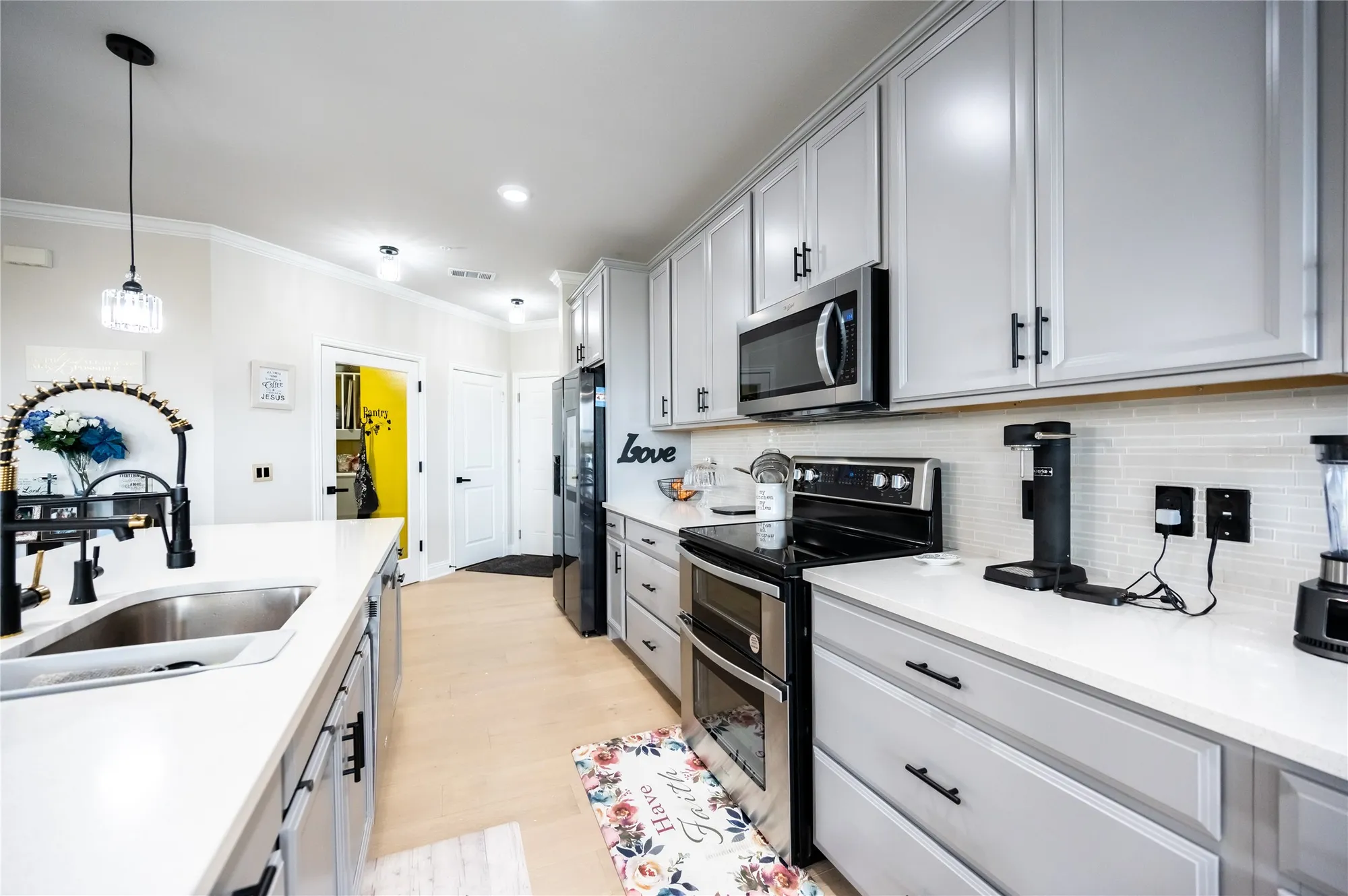 Property Slideshow image 10 of 28 | 651 n watters rd apt 8201, Allen, TX, 75013