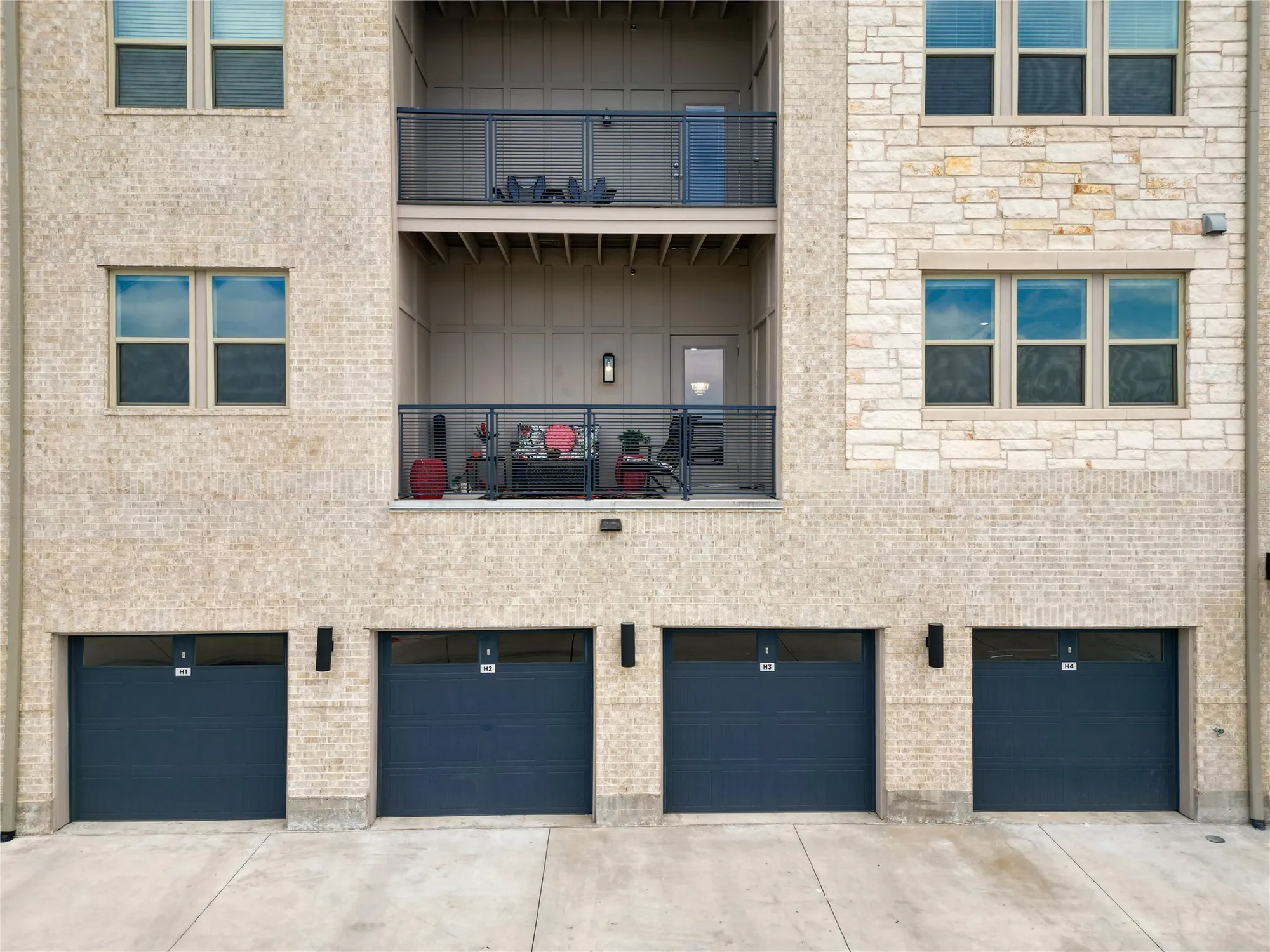 Property Slideshow image 25 of 28 | 651 n watters rd apt 8201, Allen, TX, 75013