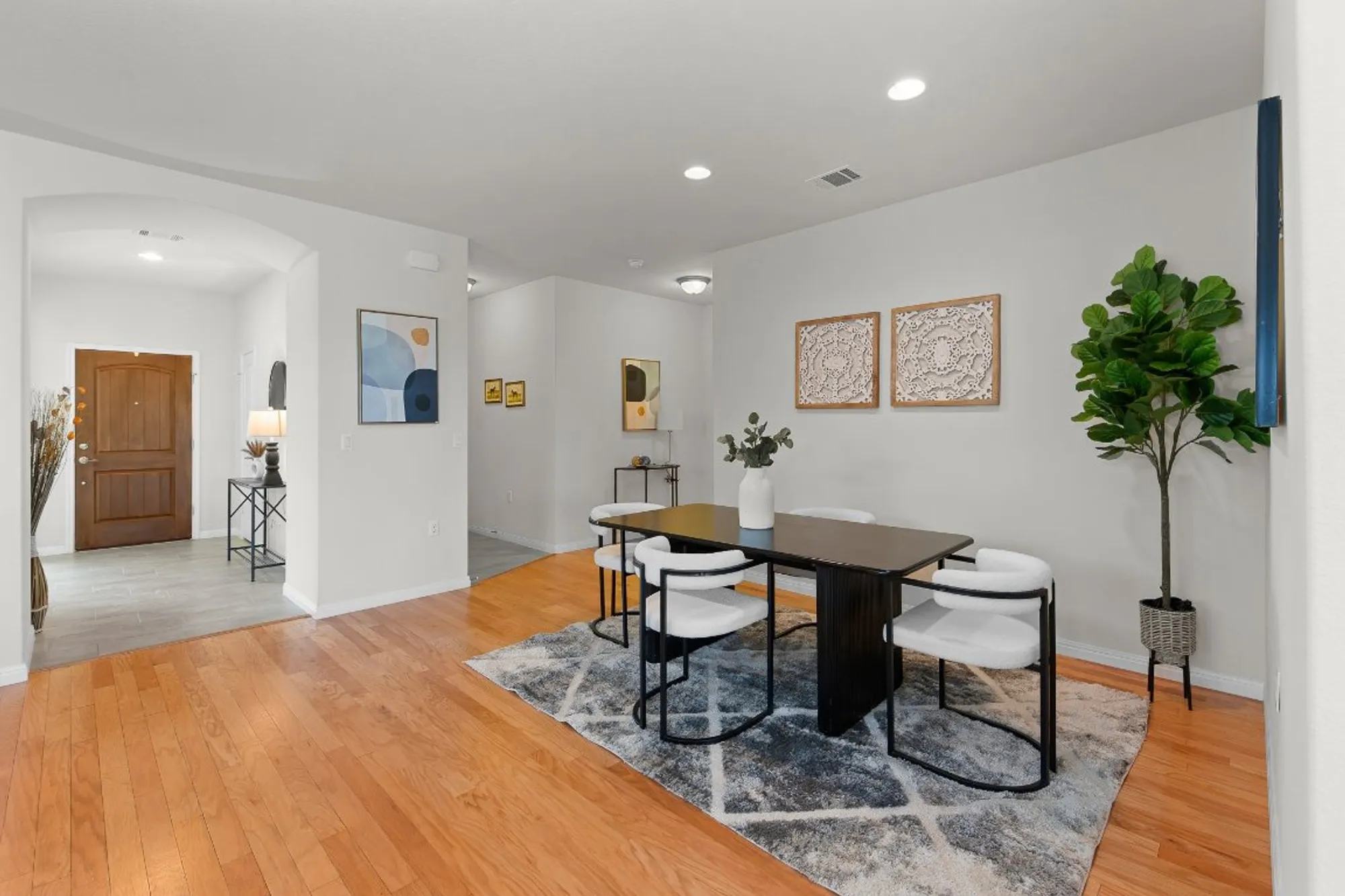 Property Slideshow image 10 of 39 | 608 kite ridge st, Georgetown, TX, 78633