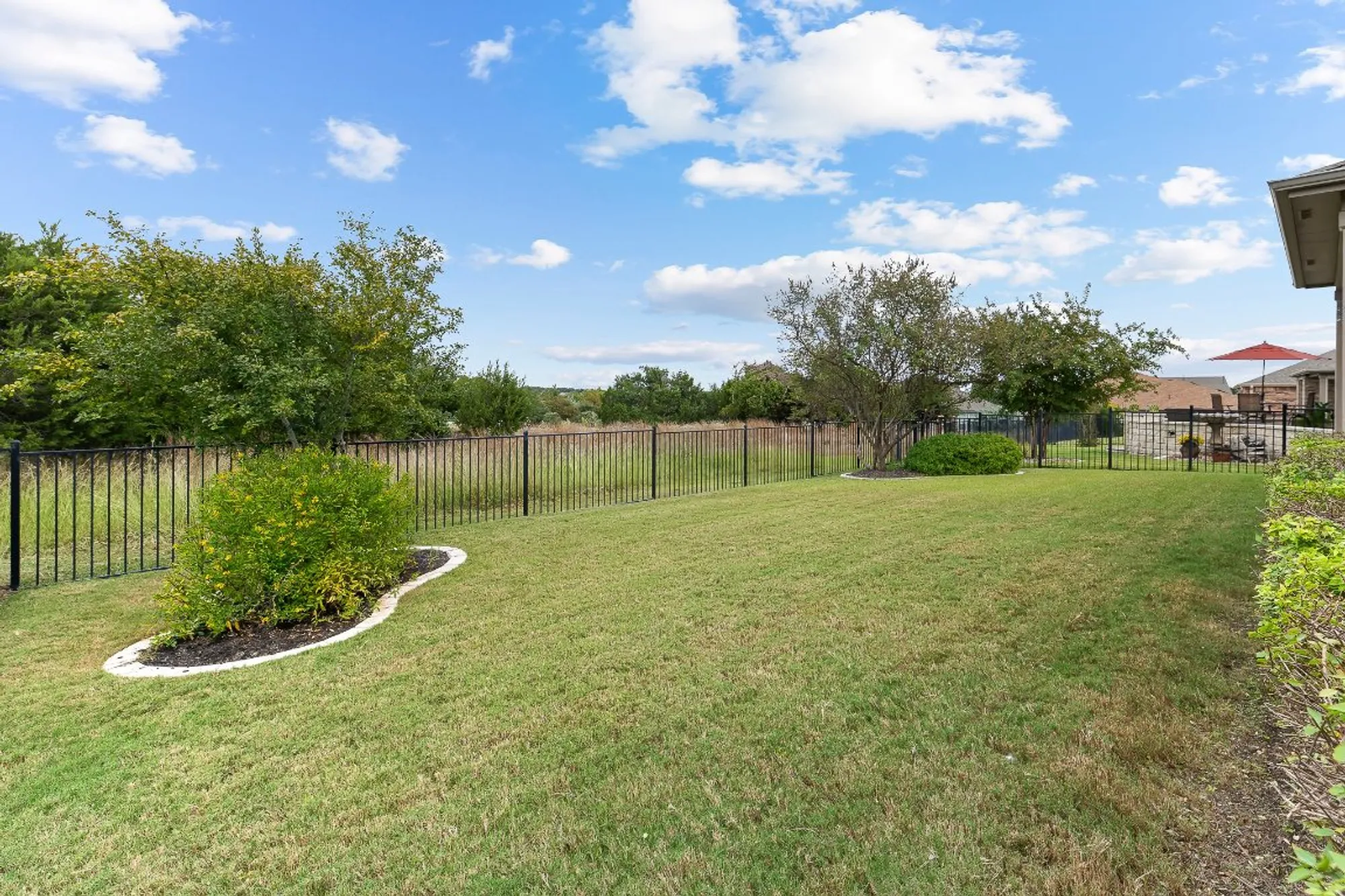 Property Slideshow image 35 of 39 | 608 kite ridge st, Georgetown, TX, 78633