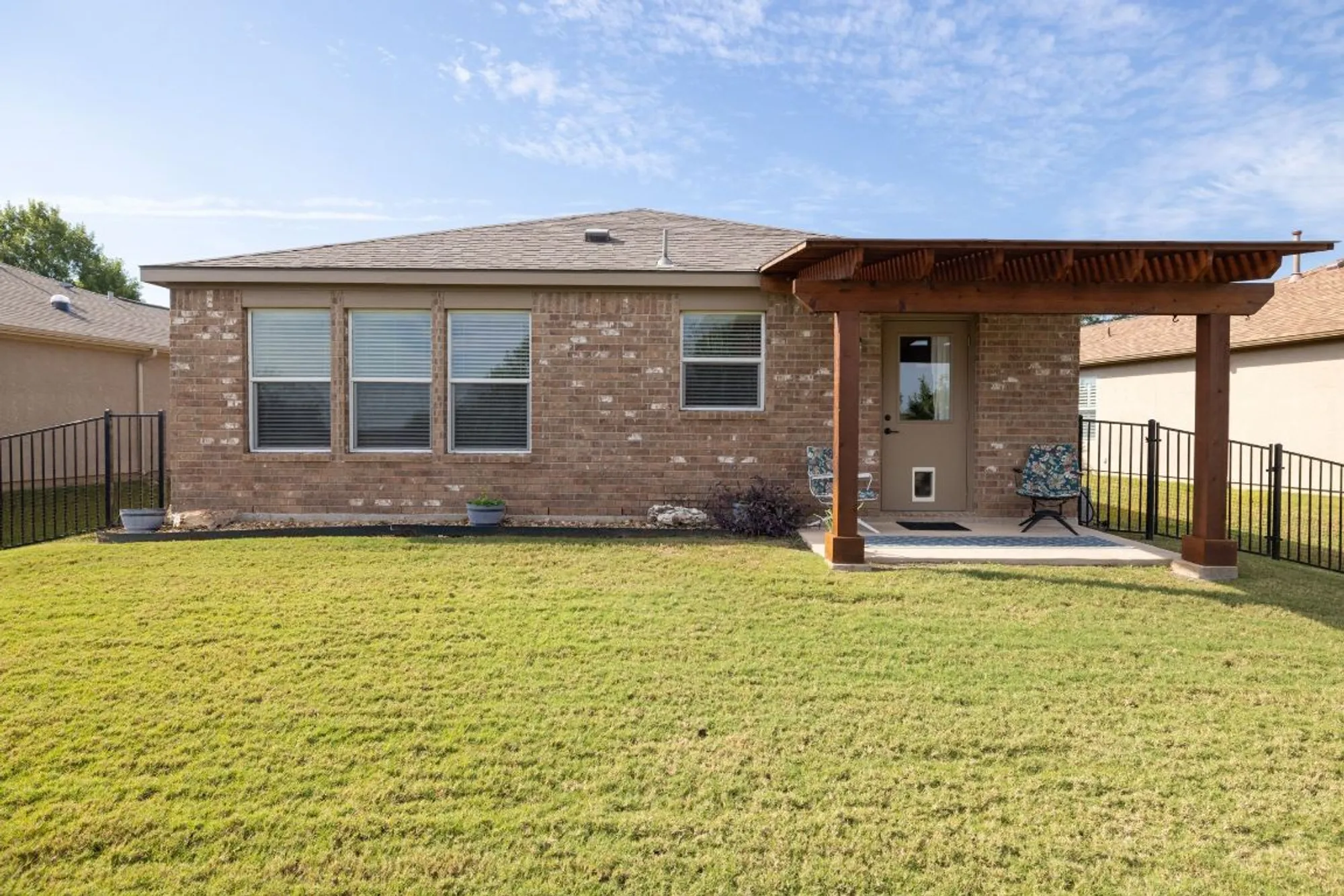 Property Slideshow image 23 of 25 | 118 alamosa creek ln, Georgetown, TX, 78633