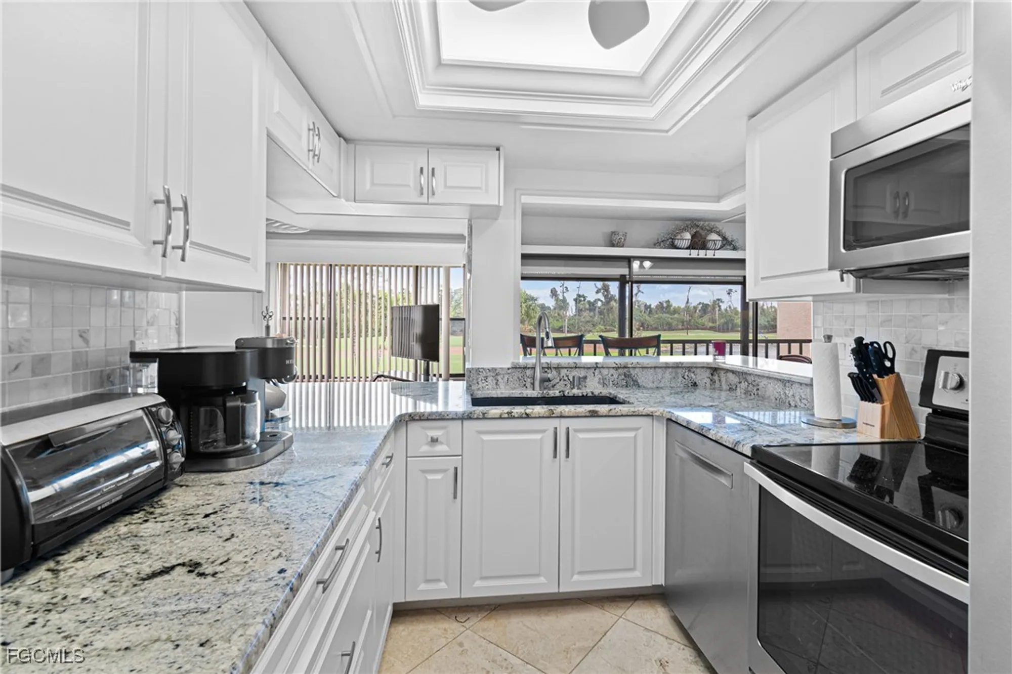 Property Slideshow image 35 of 50 | 5905 trailwinds dr 824, Fort Myers, FL, 33907