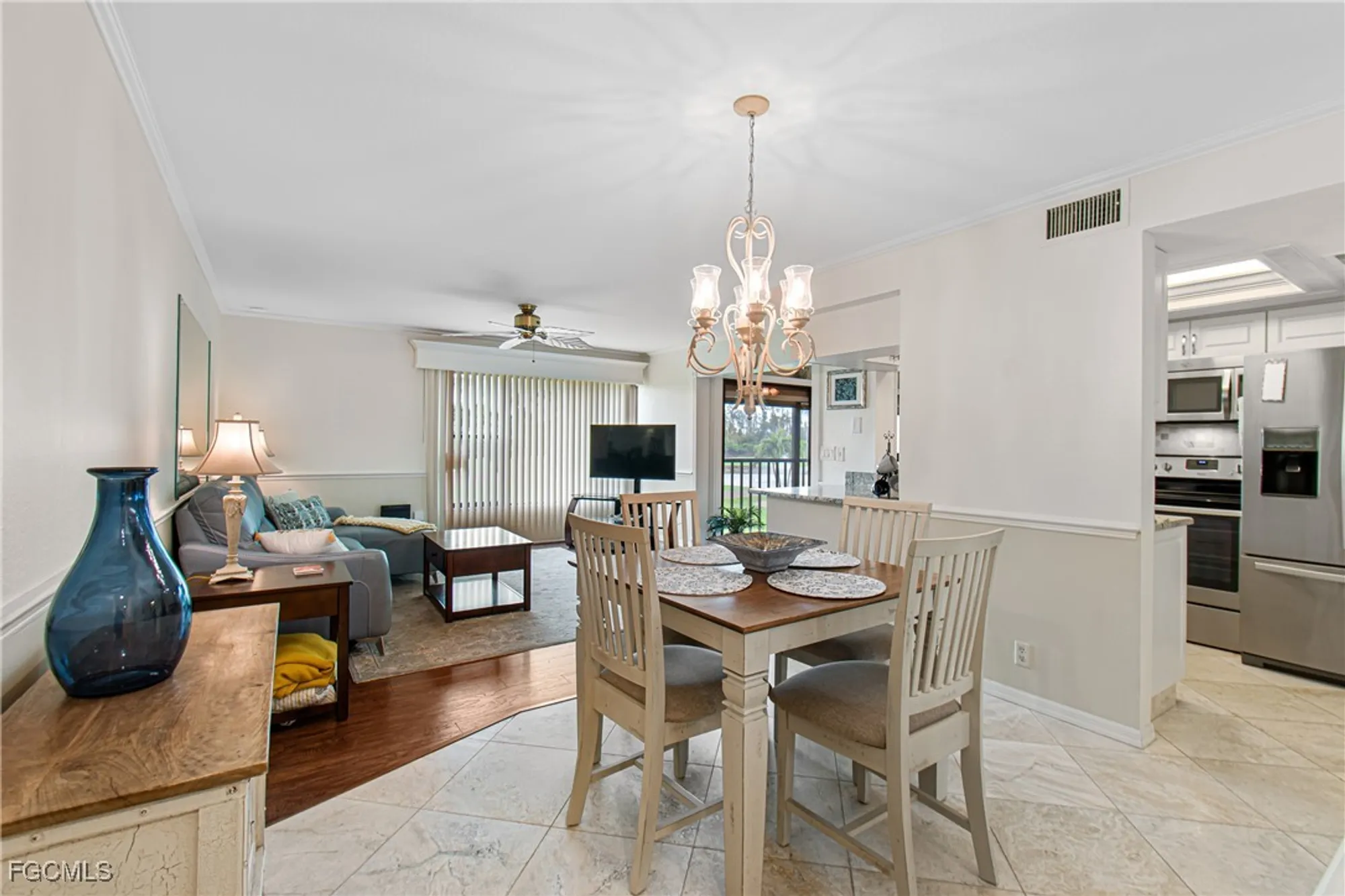 Property Slideshow image 32 of 50 | 5905 trailwinds dr 824, Fort Myers, FL, 33907