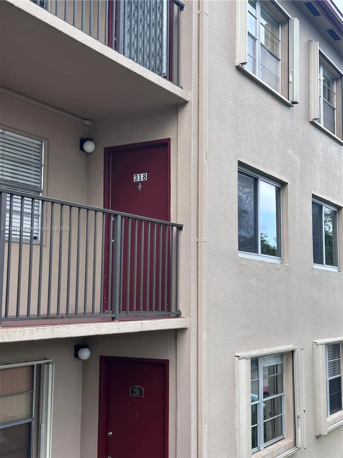 Property Slideshow image 26 of 28 | 850 sw 133rd ter b318, Pembroke Pines, FL, 33027