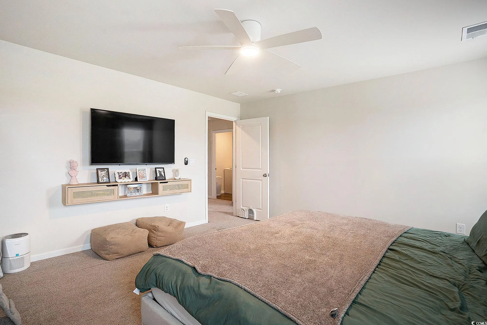 Property Slideshow image 14 of 31 | 1178 sennema cir, Myrtle Beach, SC, 29588