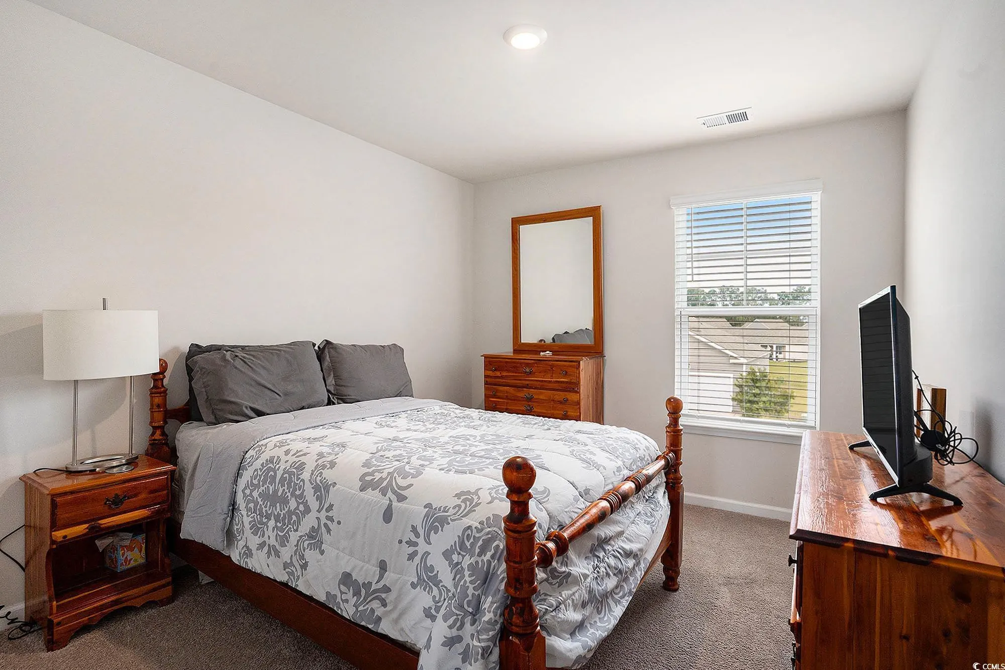 Property Slideshow image 17 of 31 | 1178 sennema cir, Myrtle Beach, SC, 29588