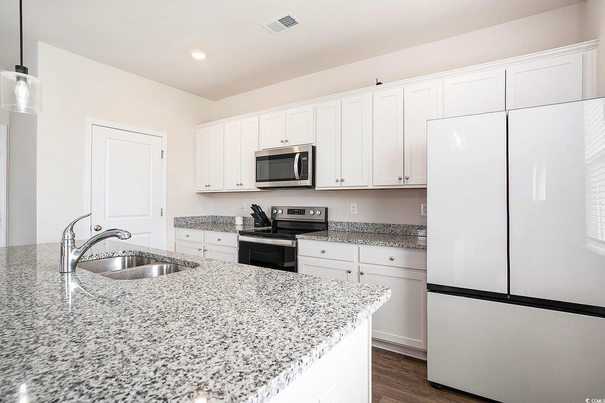 Property Slideshow image 11 of 31 | 1178 sennema cir, Myrtle Beach, SC, 29588
