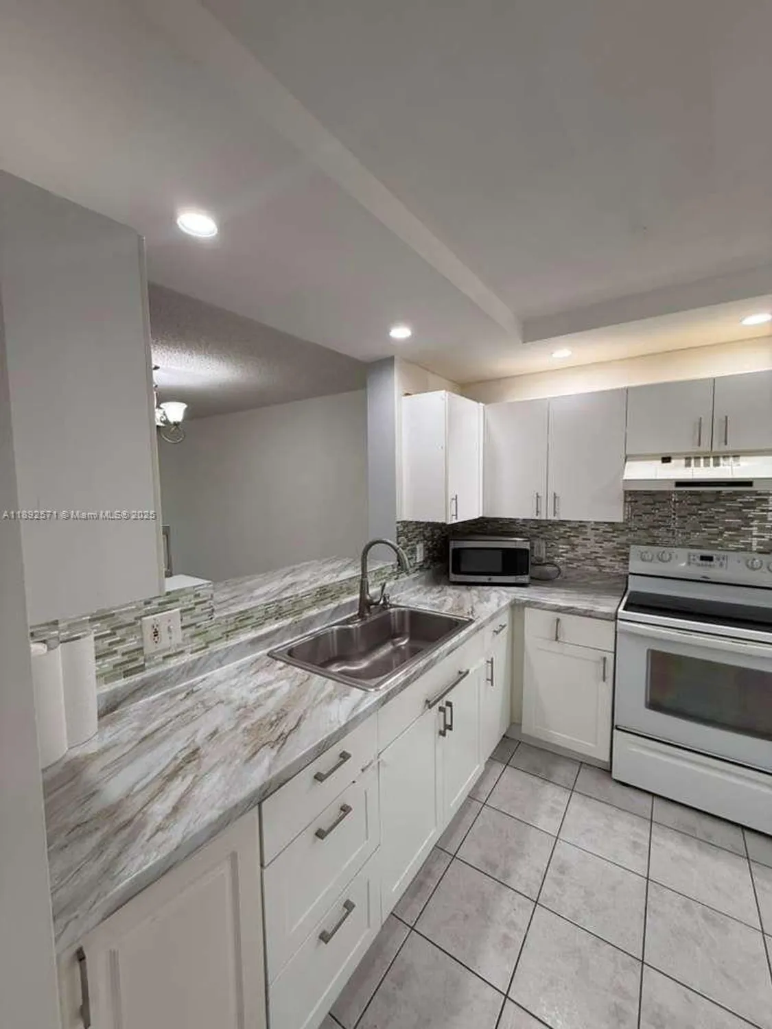Property Slideshow image 14 of 23 | 13455 sw 16th ct f213, Pembroke Pines, FL, 33027