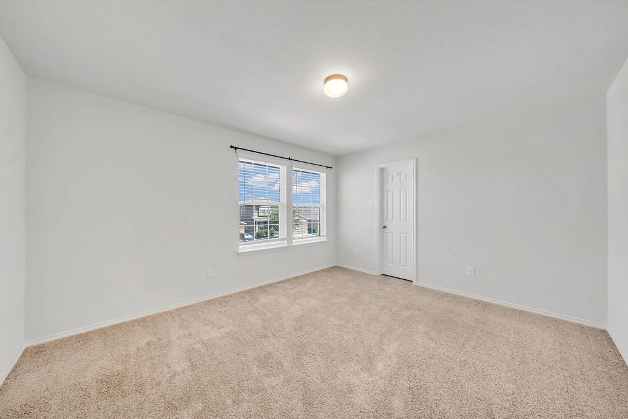 Property Slideshow image 16 of 26 | 2050 egret ave, New Braunfels, TX, 78132