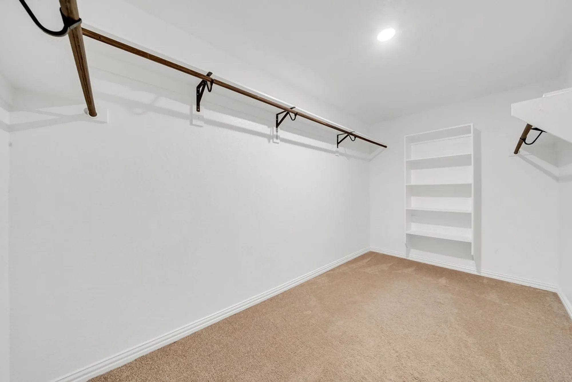 Property Slideshow image 19 of 26 | 2050 egret ave, New Braunfels, TX, 78132