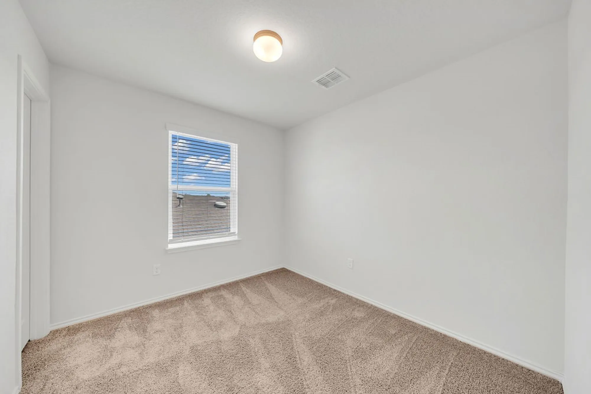 Property Slideshow image 11 of 26 | 2050 egret ave, New Braunfels, TX, 78132