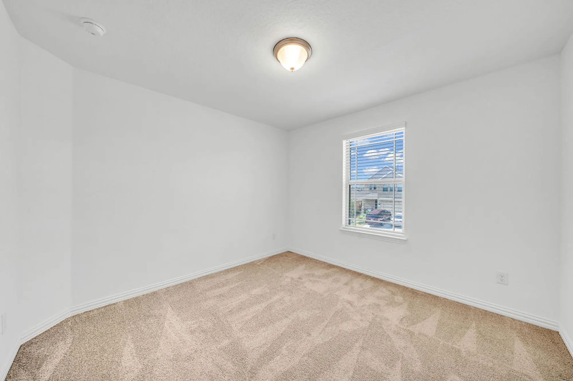 Property Slideshow image 12 of 26 | 2050 egret ave, New Braunfels, TX, 78132