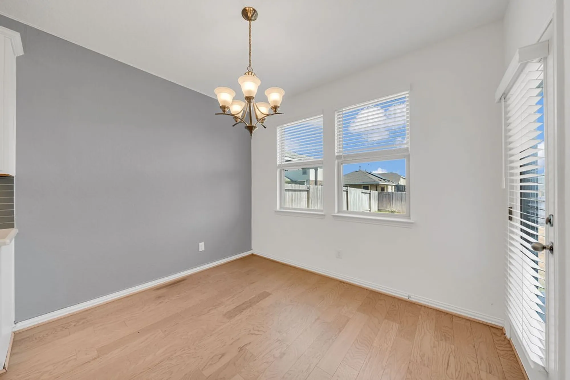 Property Slideshow image 8 of 26 | 2050 egret ave, New Braunfels, TX, 78132