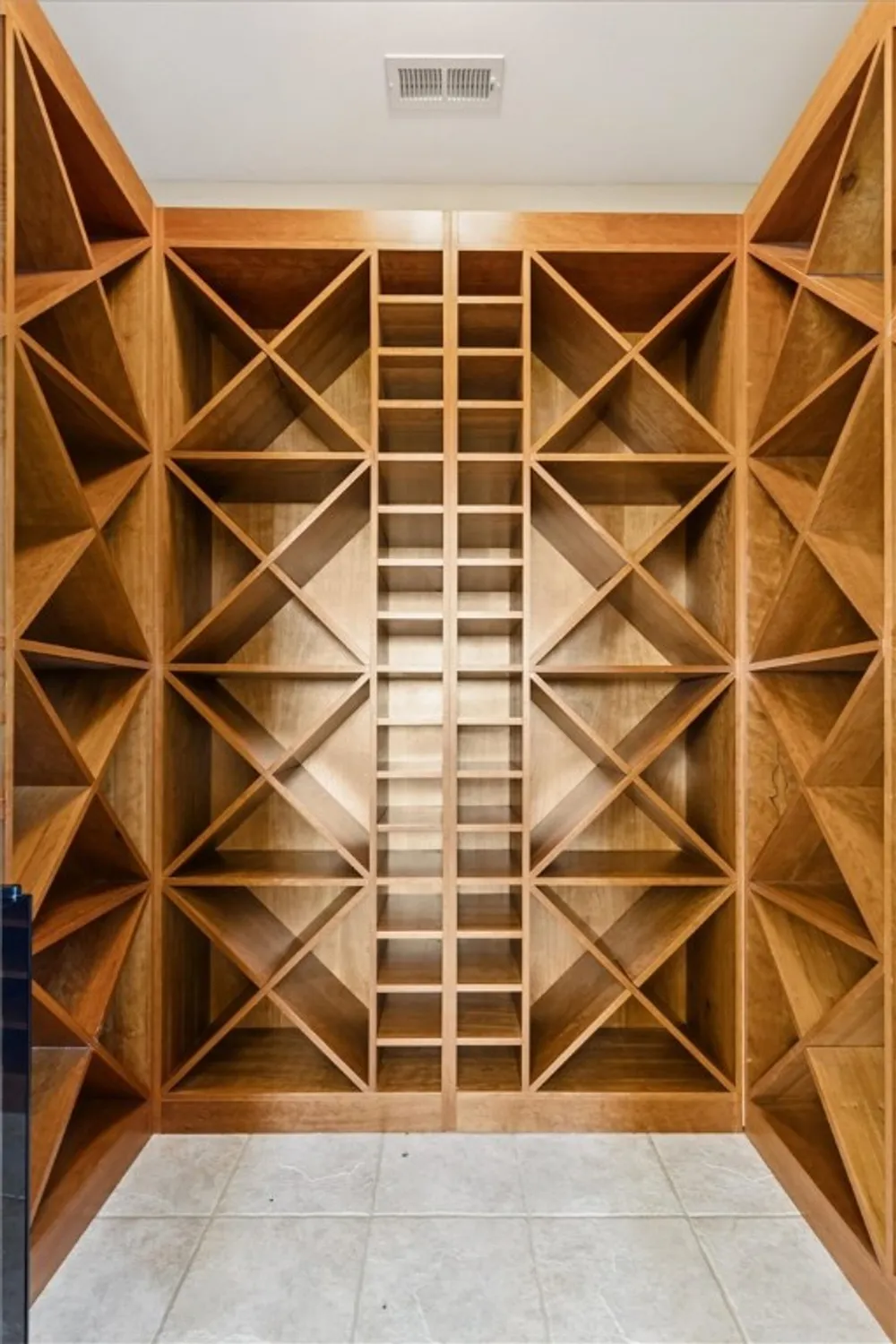 Property Slideshow image 38 of 50 | 1255 two rivers pt, Williamsburg, VA, 23185