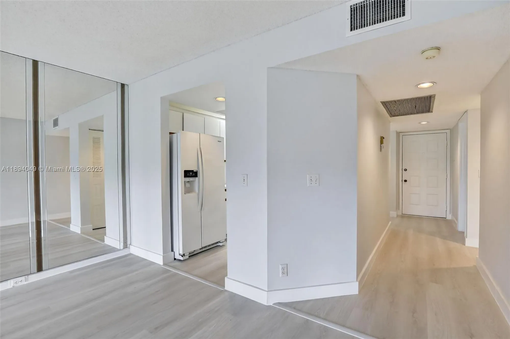 Property Slideshow image 15 of 44 | 701 sw 128th ave 111f, Pembroke Pines, FL, 33027