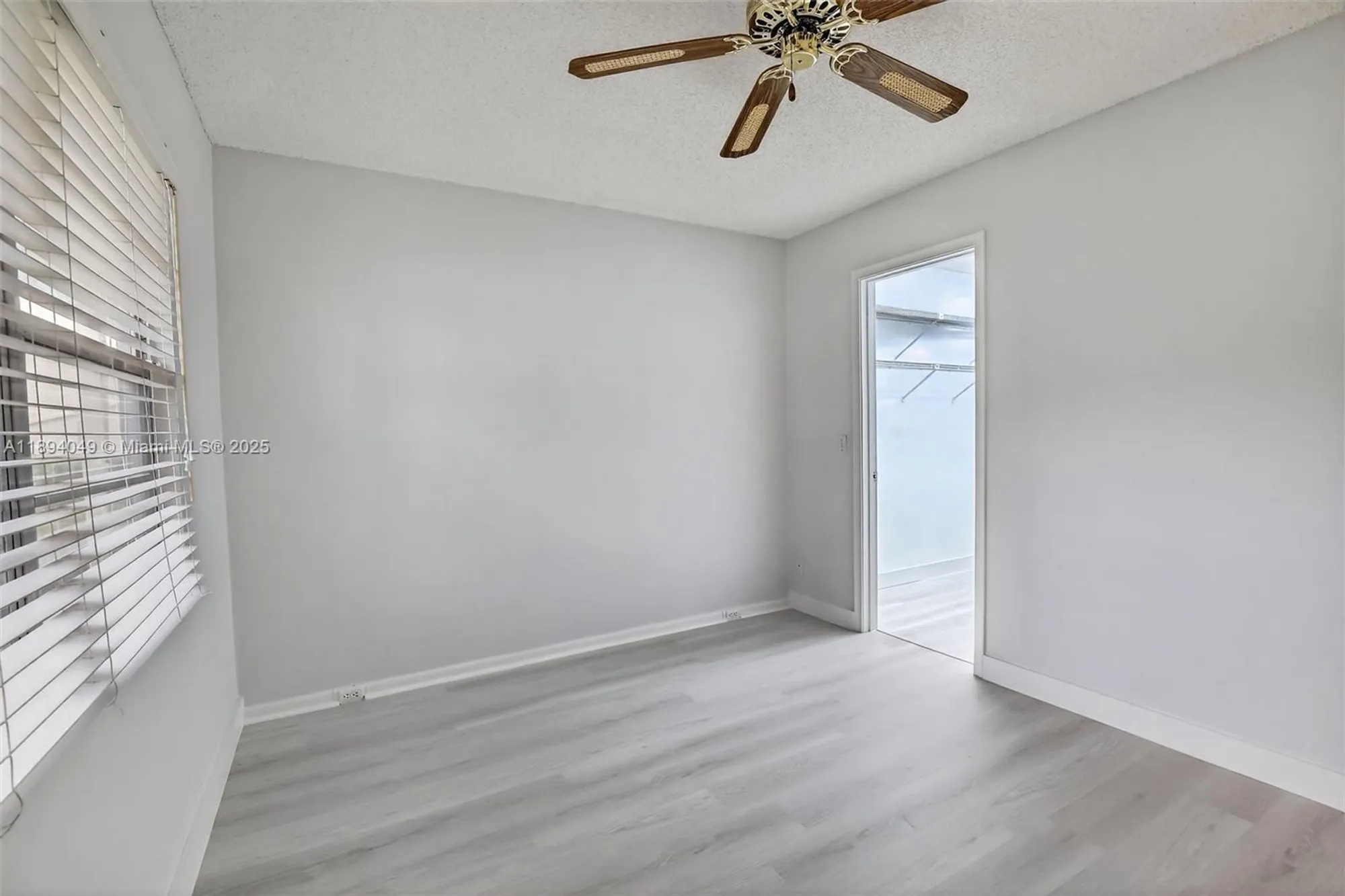 Property Slideshow image 26 of 44 | 701 sw 128th ave 111f, Pembroke Pines, FL, 33027