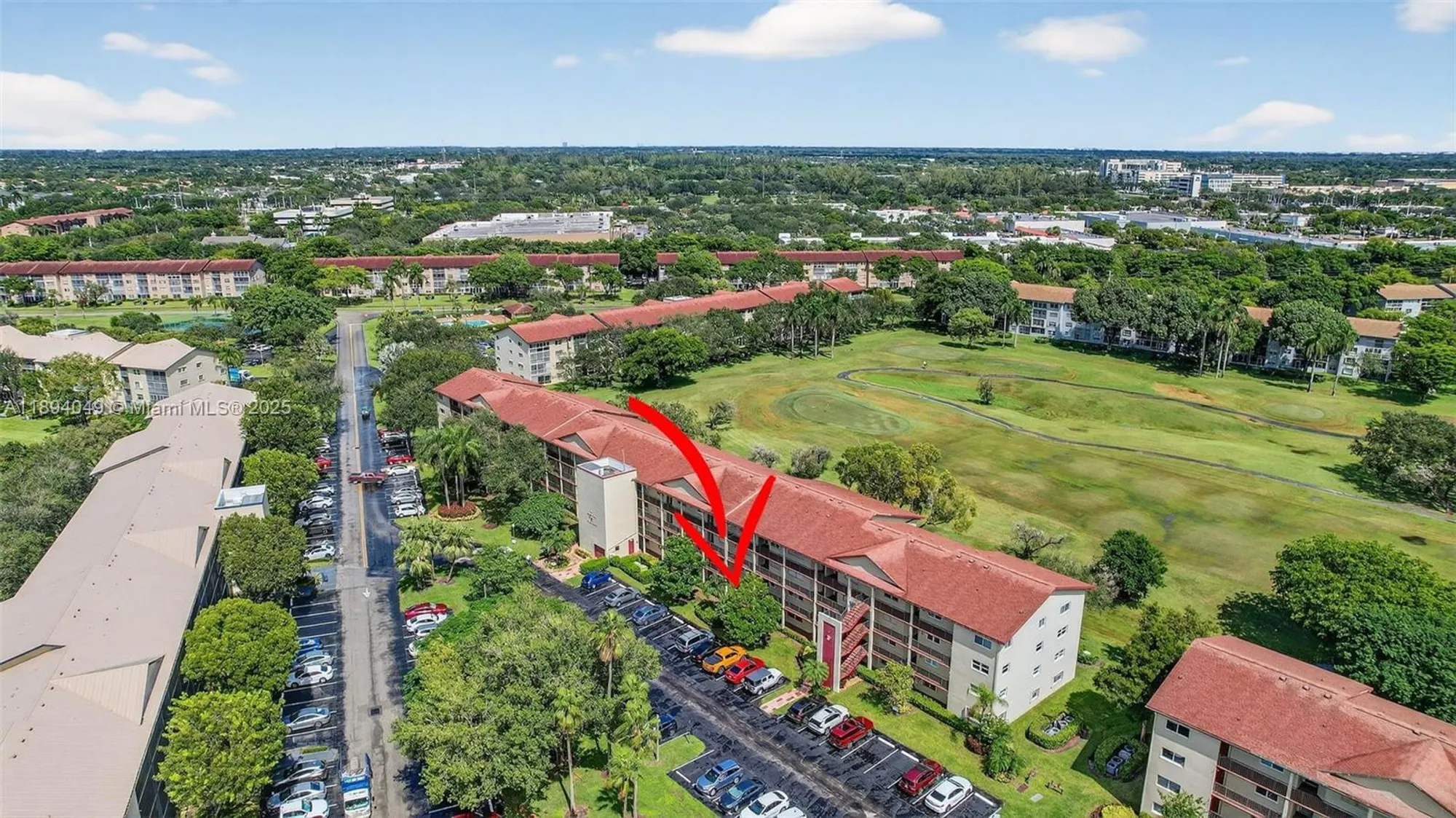 Property Slideshow image 3 of 44 | 701 sw 128th ave 111f, Pembroke Pines, FL, 33027