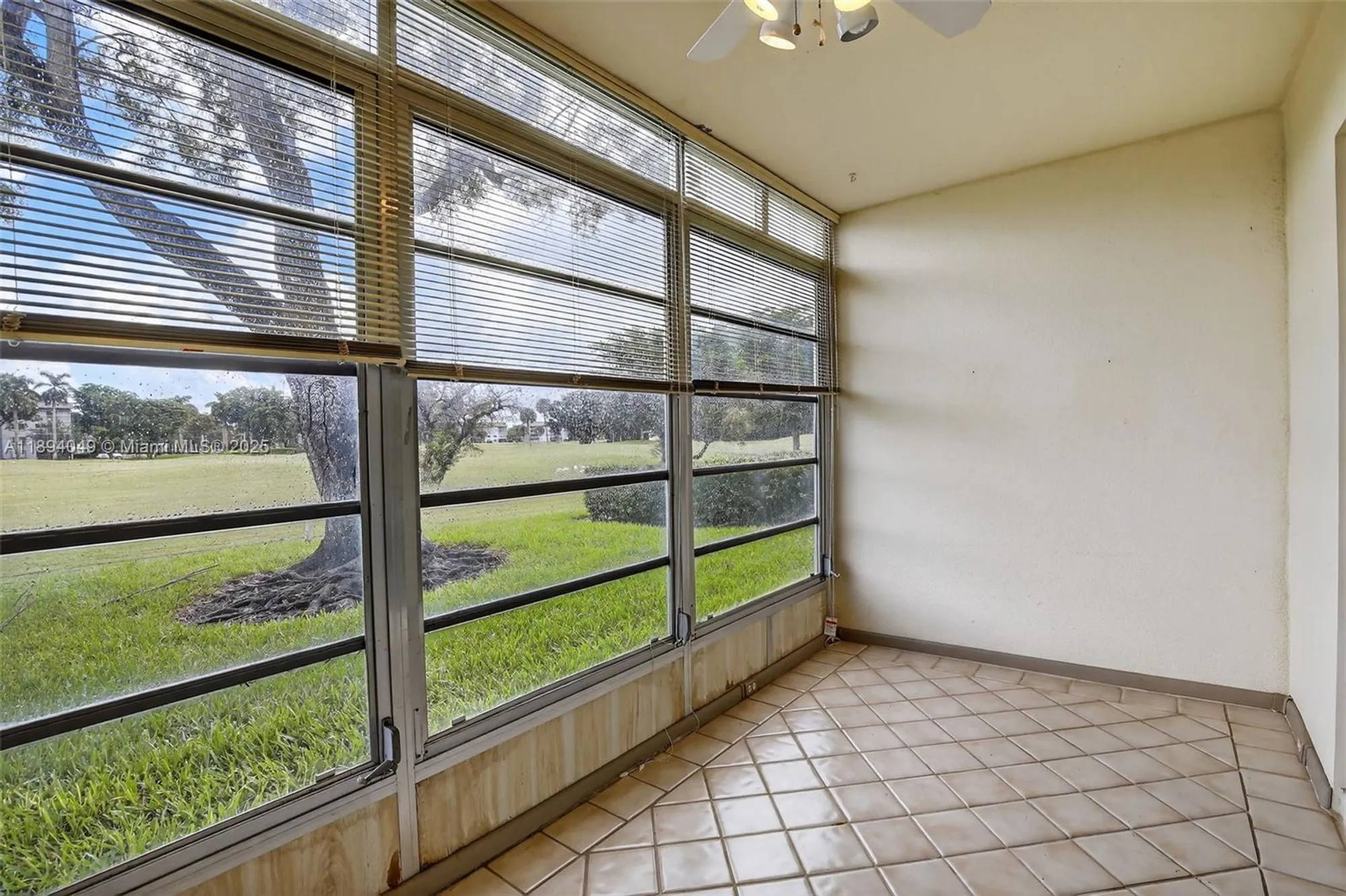 Property Slideshow image 30 of 44 | 701 sw 128th ave 111f, Pembroke Pines, FL, 33027