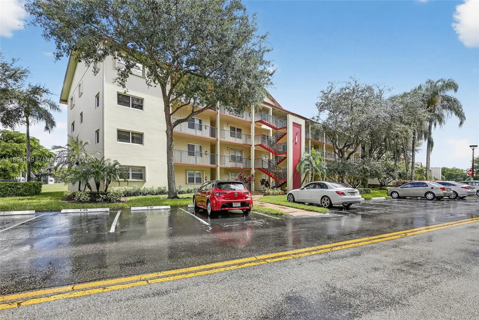 Property Slideshow image 44 of 44 | 701 sw 128th ave 111f, Pembroke Pines, FL, 33027