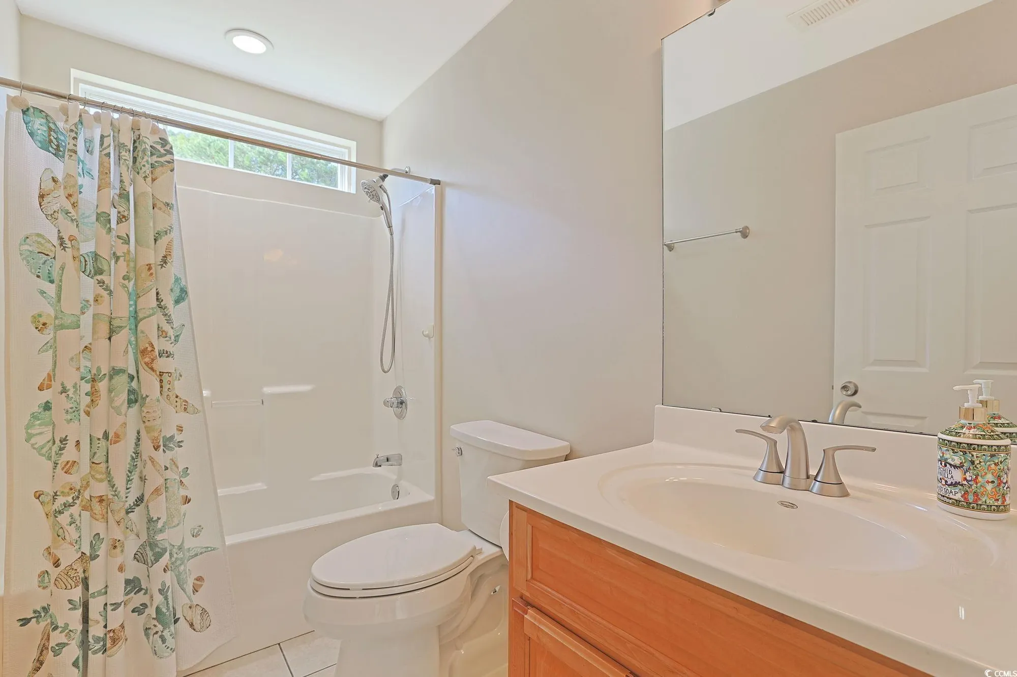 Property Slideshow image 18 of 34 | 6621 e sweetbriar trl, Myrtle Beach, SC, 29588