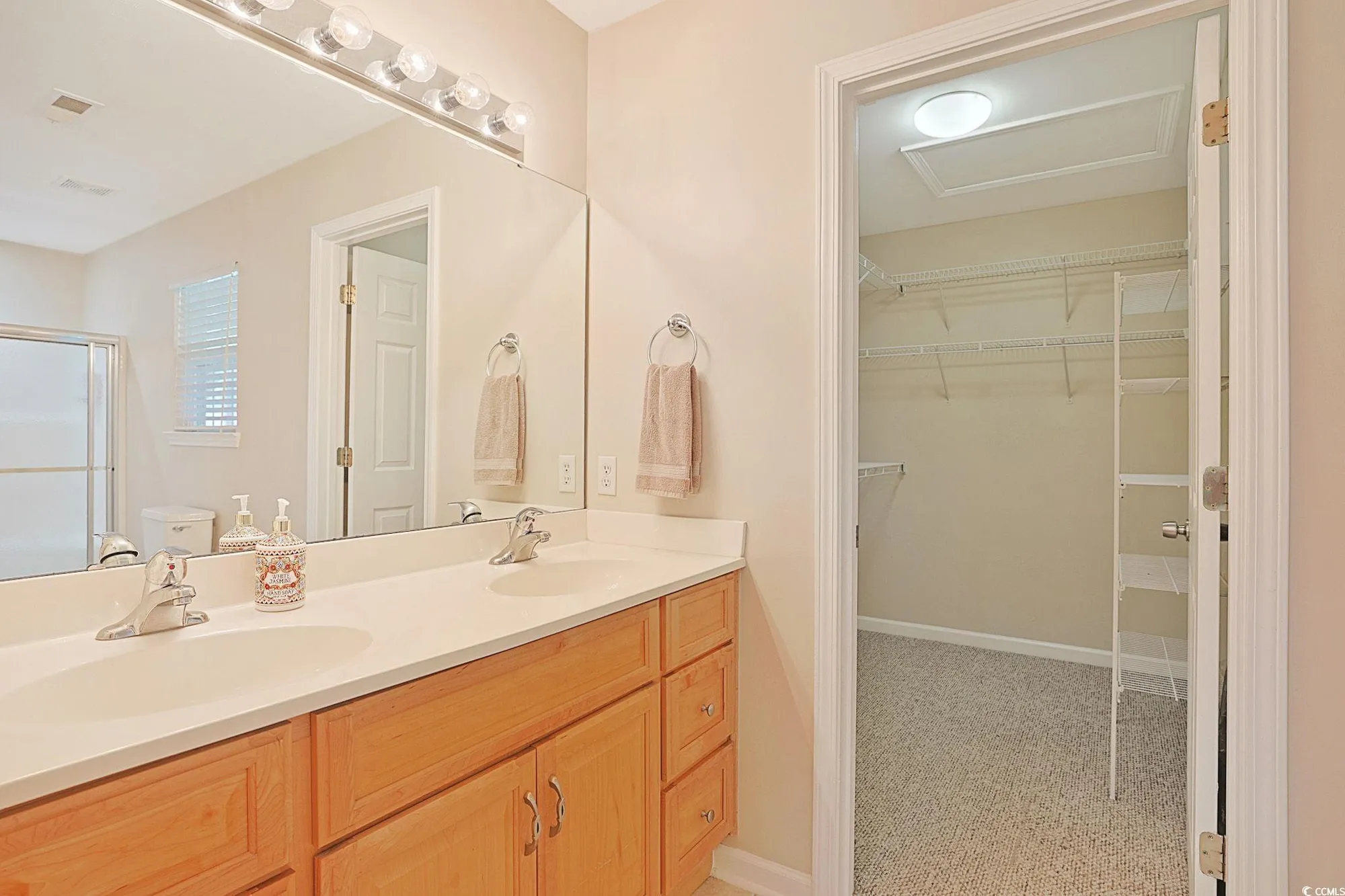 Property Slideshow image 12 of 34 | 6621 e sweetbriar trl, Myrtle Beach, SC, 29588