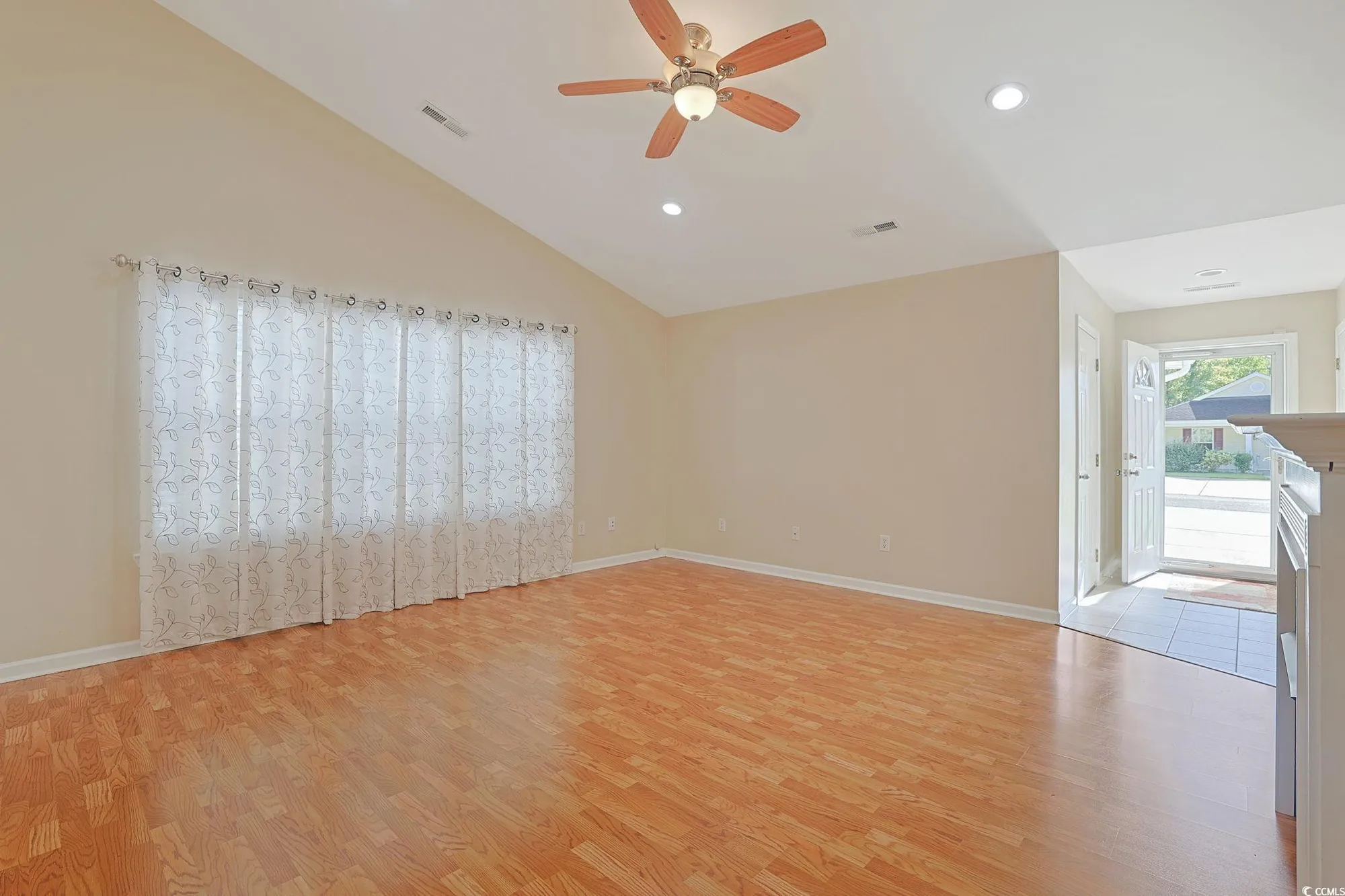 Property Slideshow image 6 of 34 | 6621 e sweetbriar trl, Myrtle Beach, SC, 29588