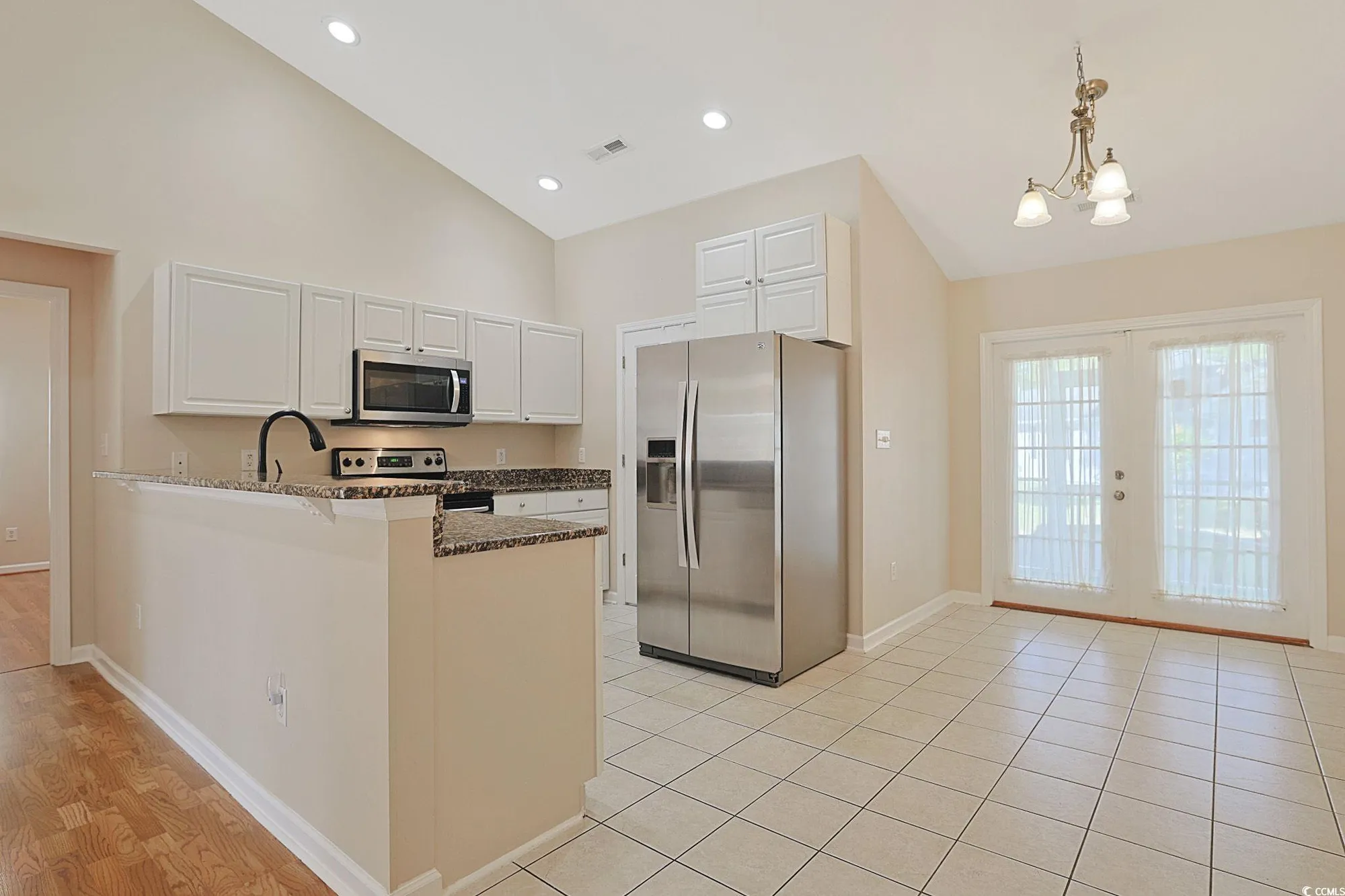 Property Slideshow image 7 of 34 | 6621 e sweetbriar trl, Myrtle Beach, SC, 29588