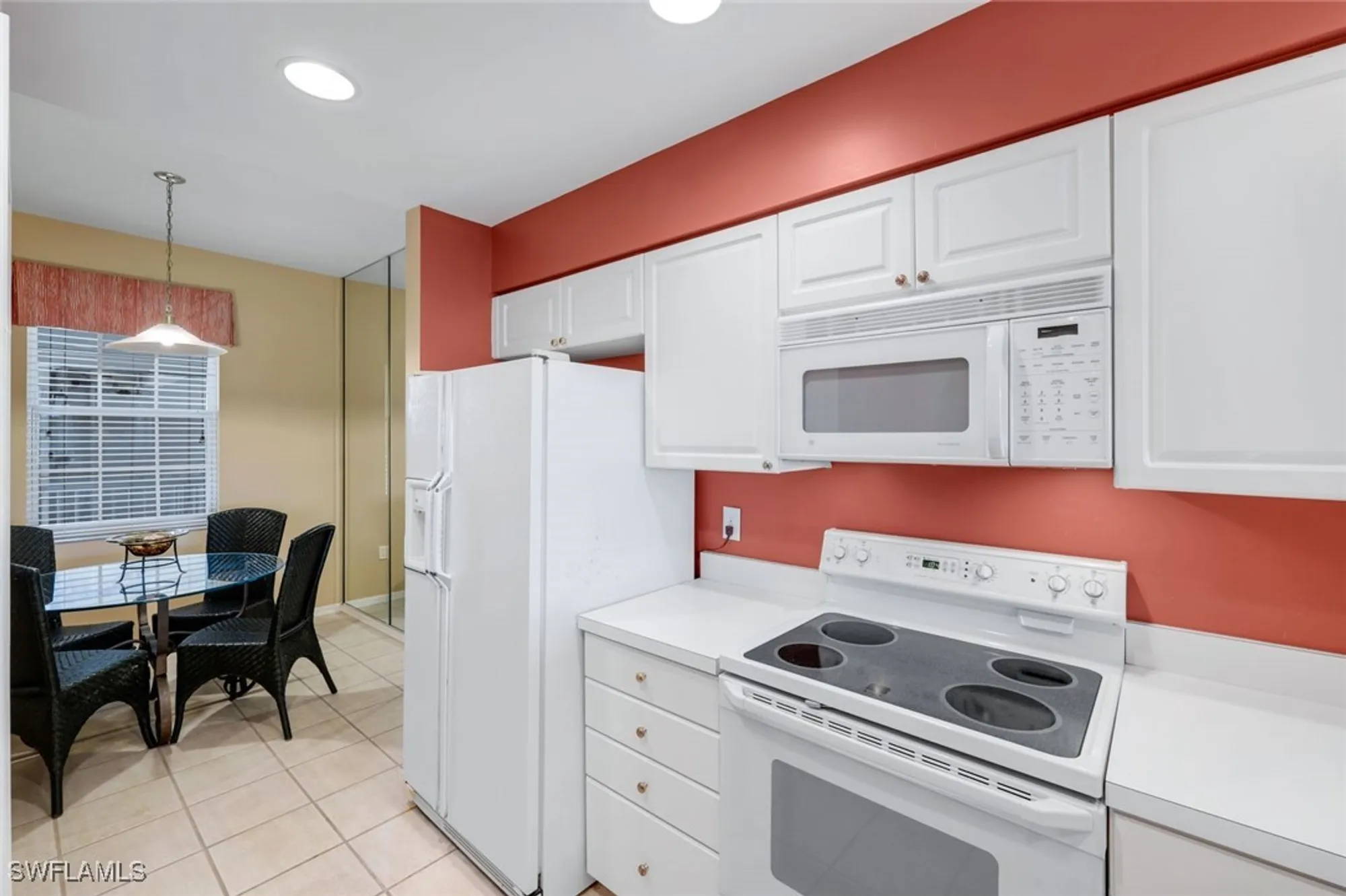 Property Slideshow image 13 of 48 | 4120 bayhead dr 202, Bonita Springs, FL, 34134