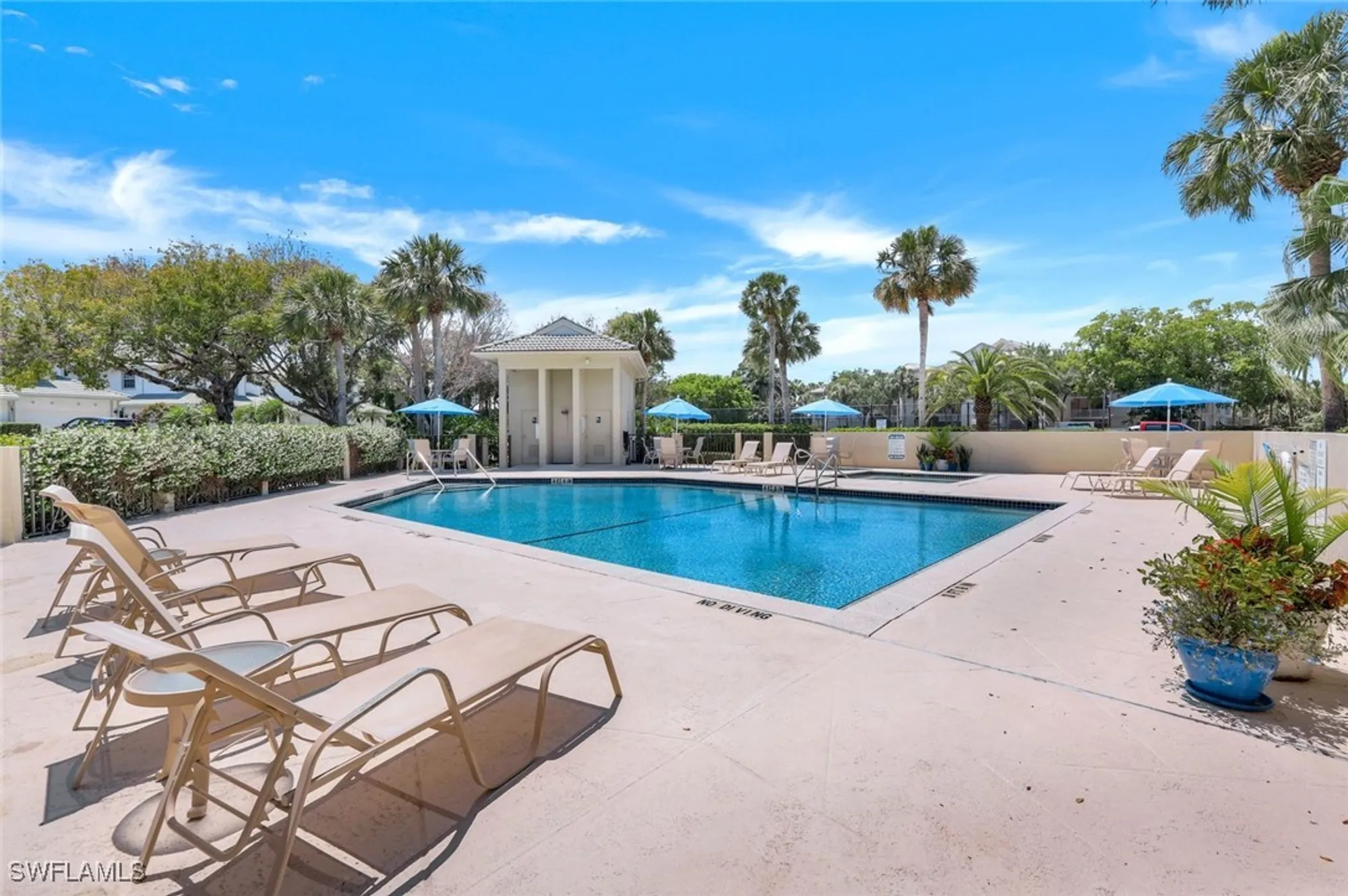 Property Slideshow image 26 of 48 | 4120 bayhead dr 202, Bonita Springs, FL, 34134