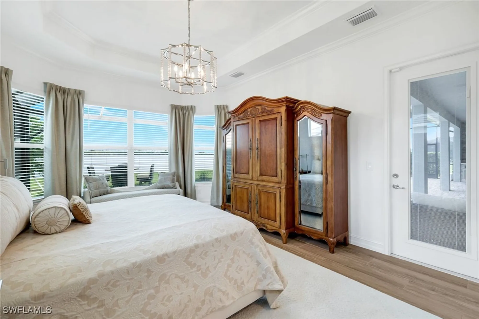 Property Slideshow image 15 of 50 | 14630 blue bay cir, Fort Myers, FL, 33913