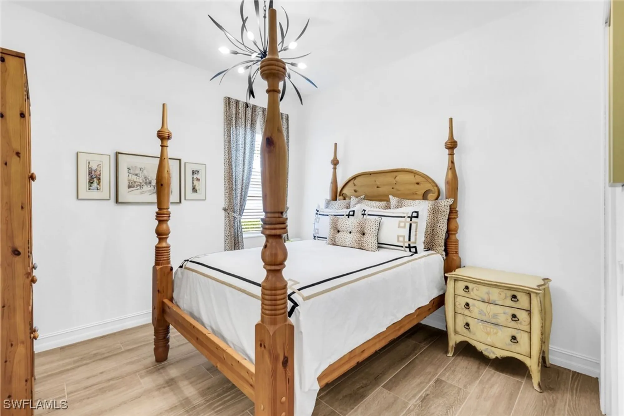 Property Slideshow image 19 of 50 | 14630 blue bay cir, Fort Myers, FL, 33913