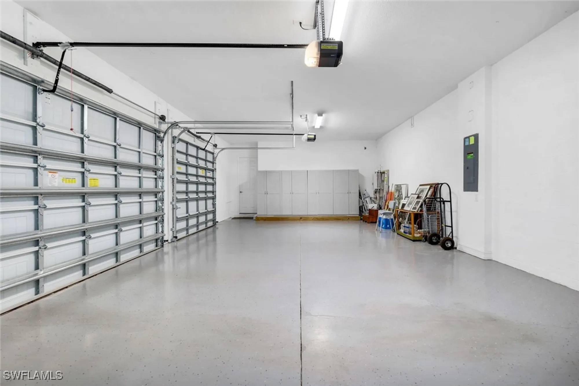 Property Slideshow image 26 of 50 | 14630 blue bay cir, Fort Myers, FL, 33913