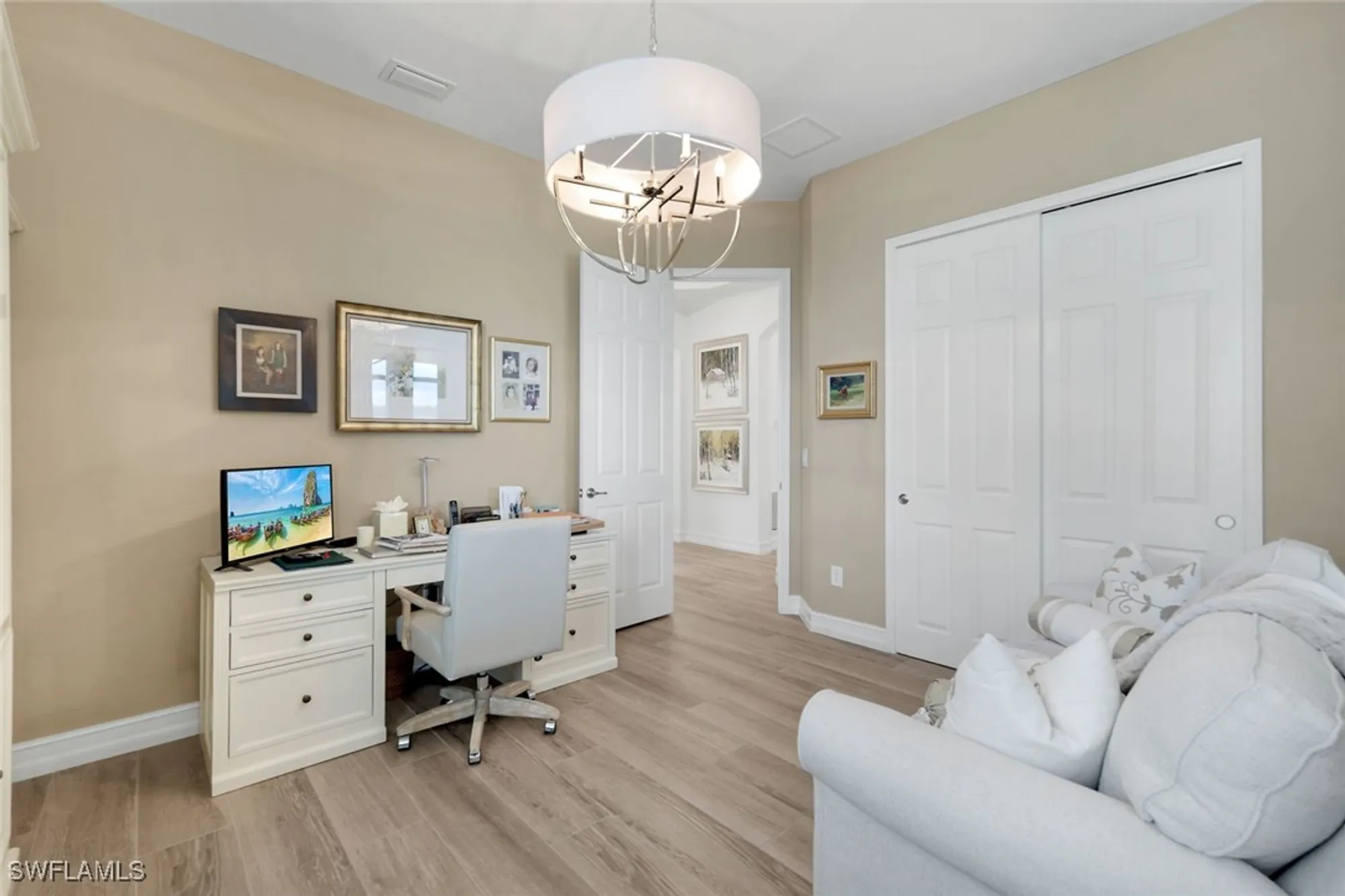 Property Slideshow image 21 of 50 | 14630 blue bay cir, Fort Myers, FL, 33913
