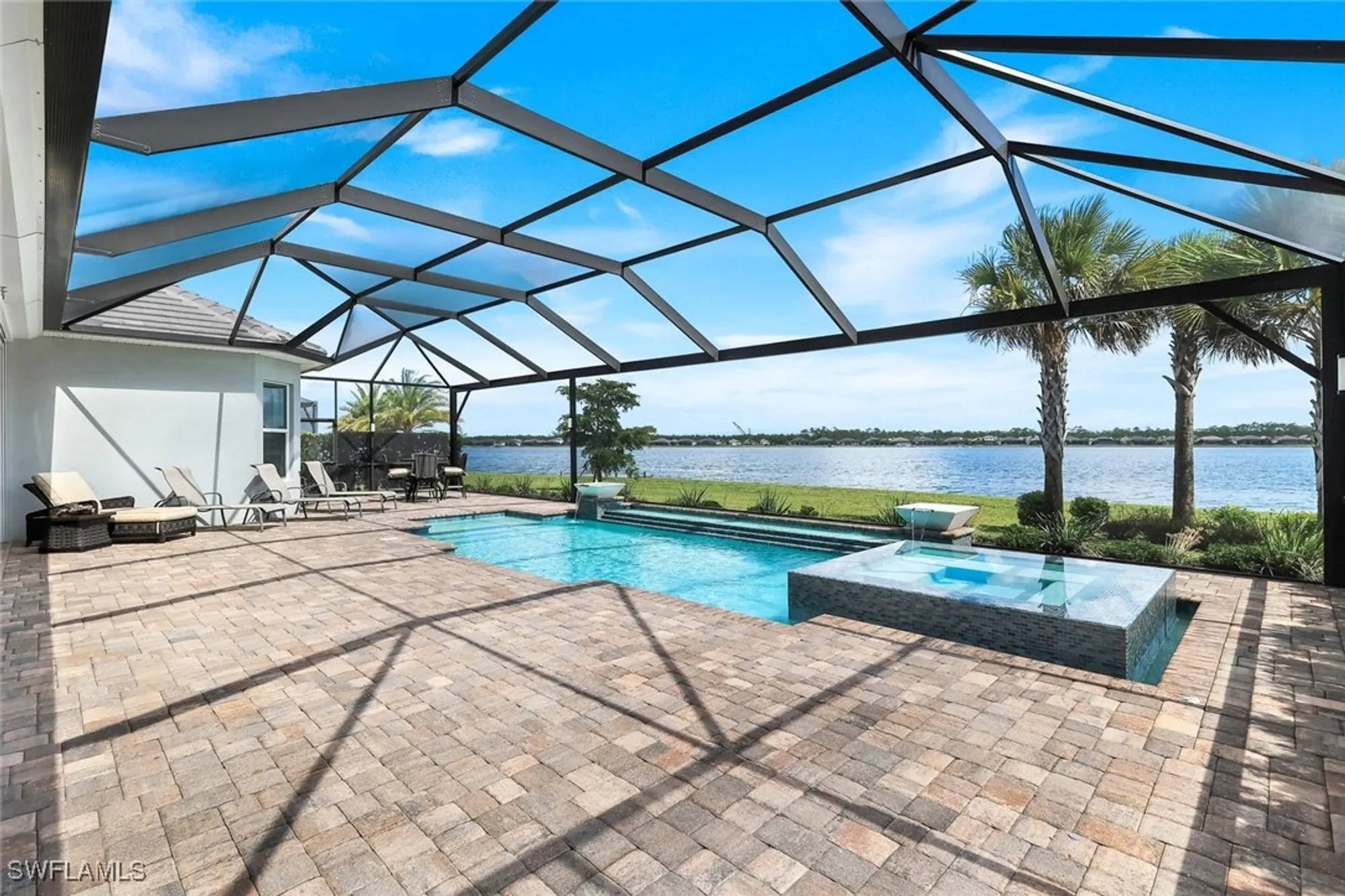 Property Slideshow image 32 of 50 | 14630 blue bay cir, Fort Myers, FL, 33913