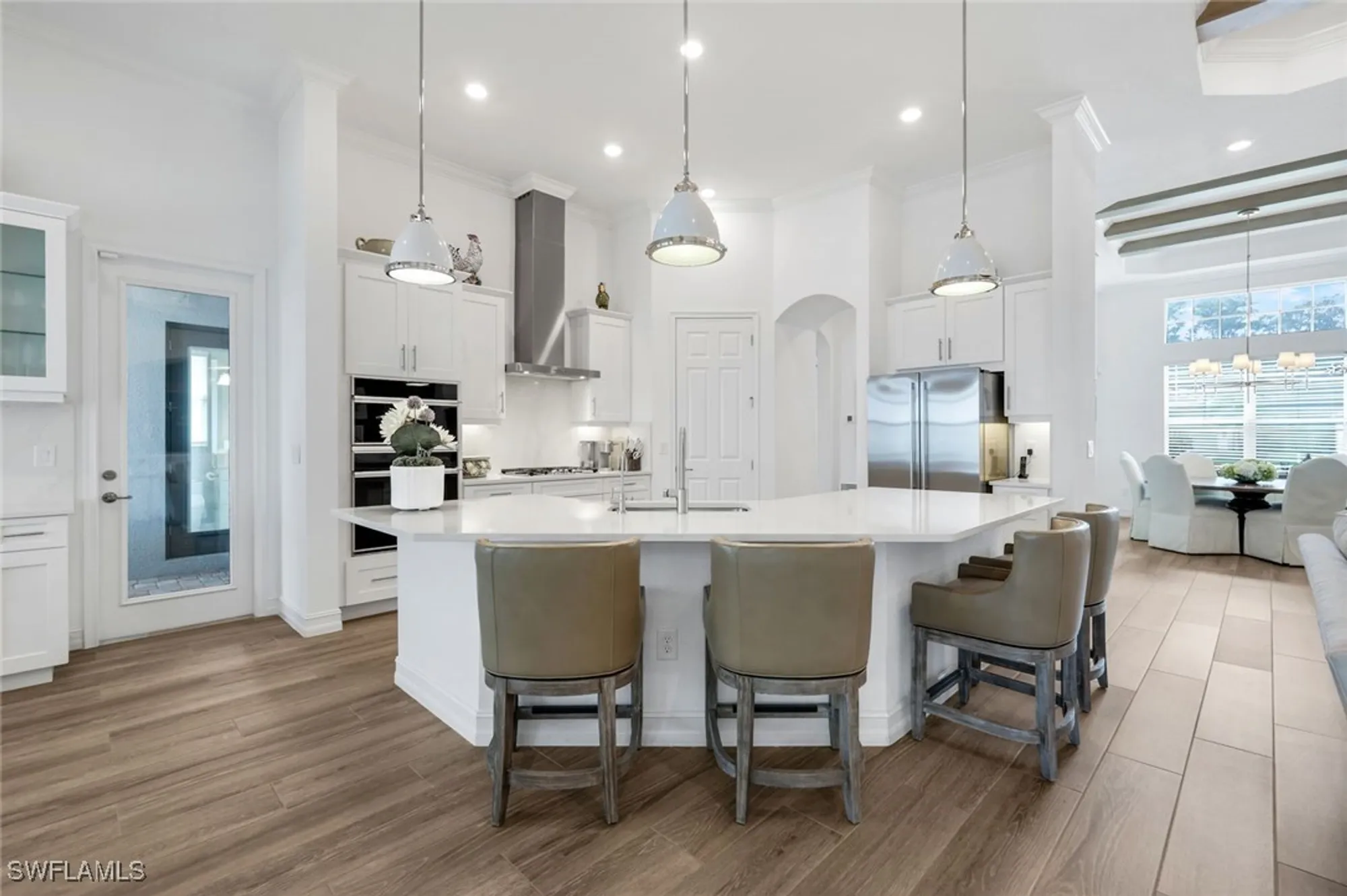 Property Slideshow image 8 of 50 | 14630 blue bay cir, Fort Myers, FL, 33913