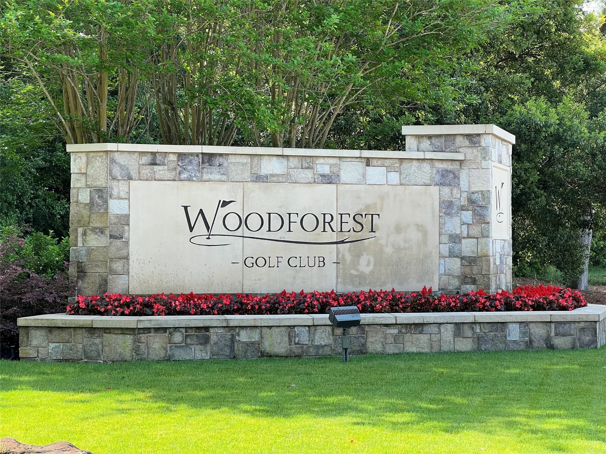 Property Slideshow image 36 of 38 | 247 n wild petunia trl, Montgomery, TX, 77316