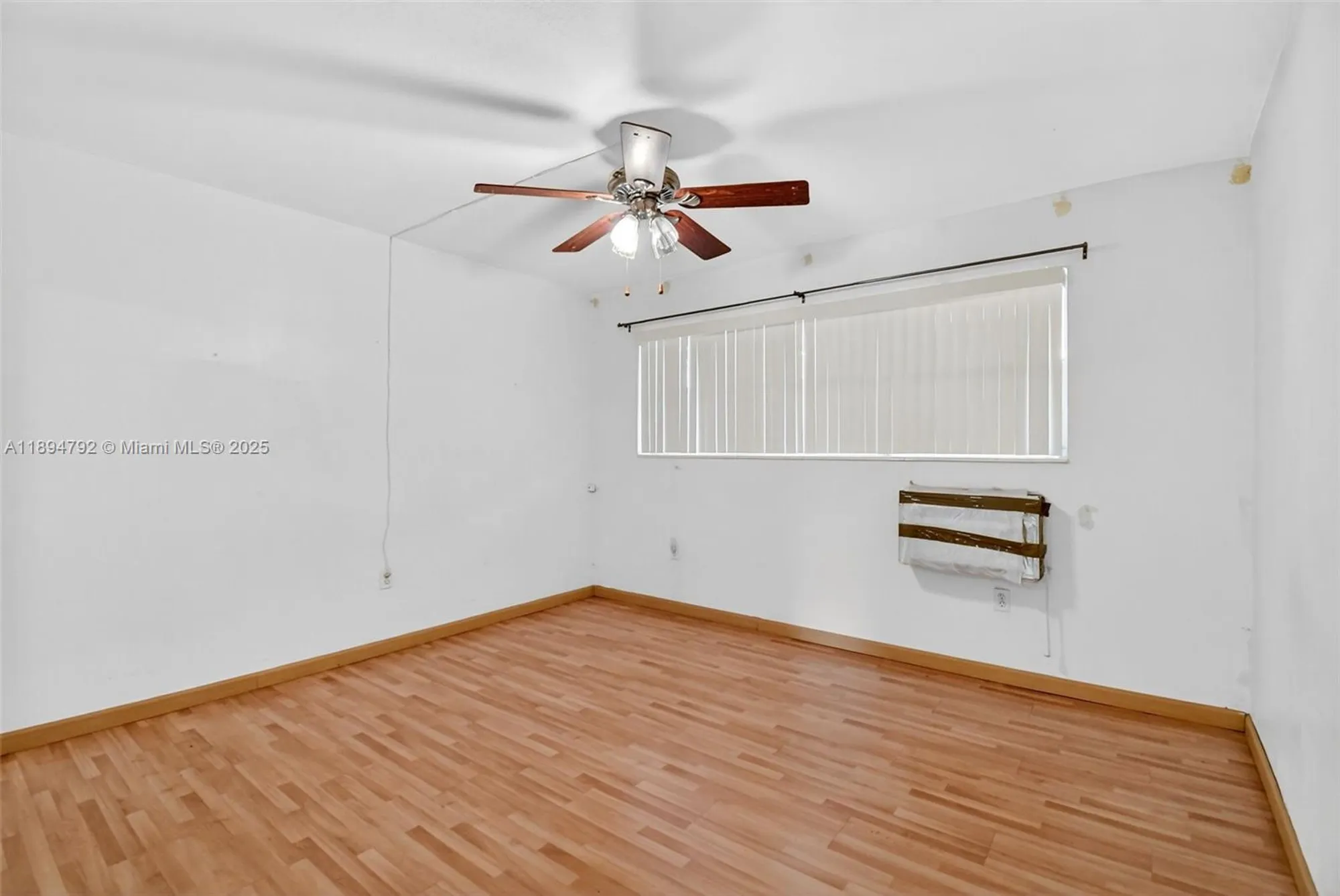 Property Slideshow image 14 of 22 | 245 ne 191st st apt 3022, Miami, FL, 33179