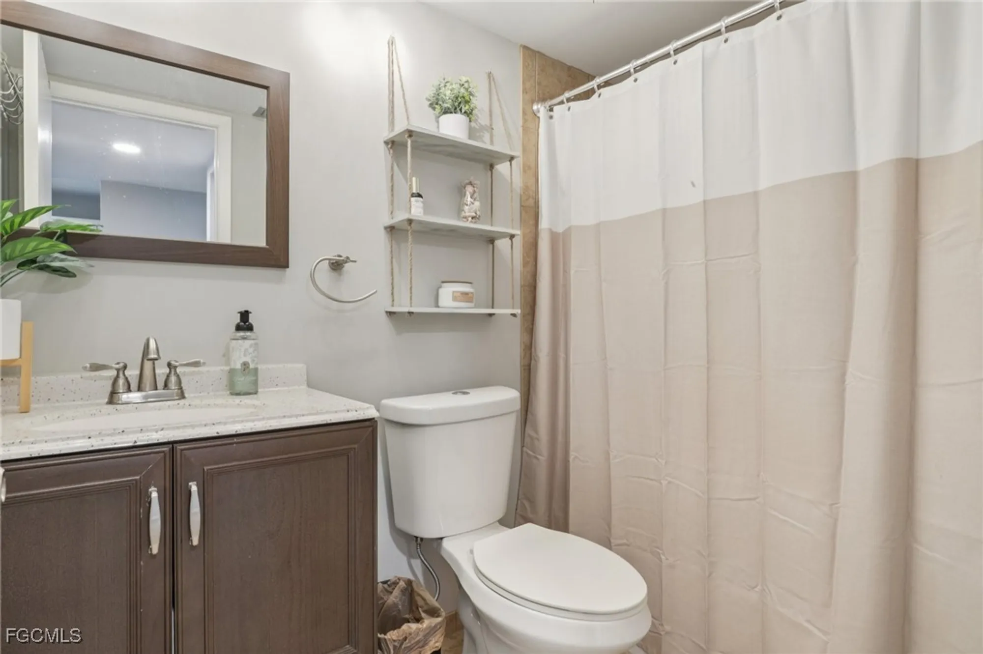 Property Slideshow image 20 of 26 | 1724 pine valley dr 310, Fort Myers, FL, 33907