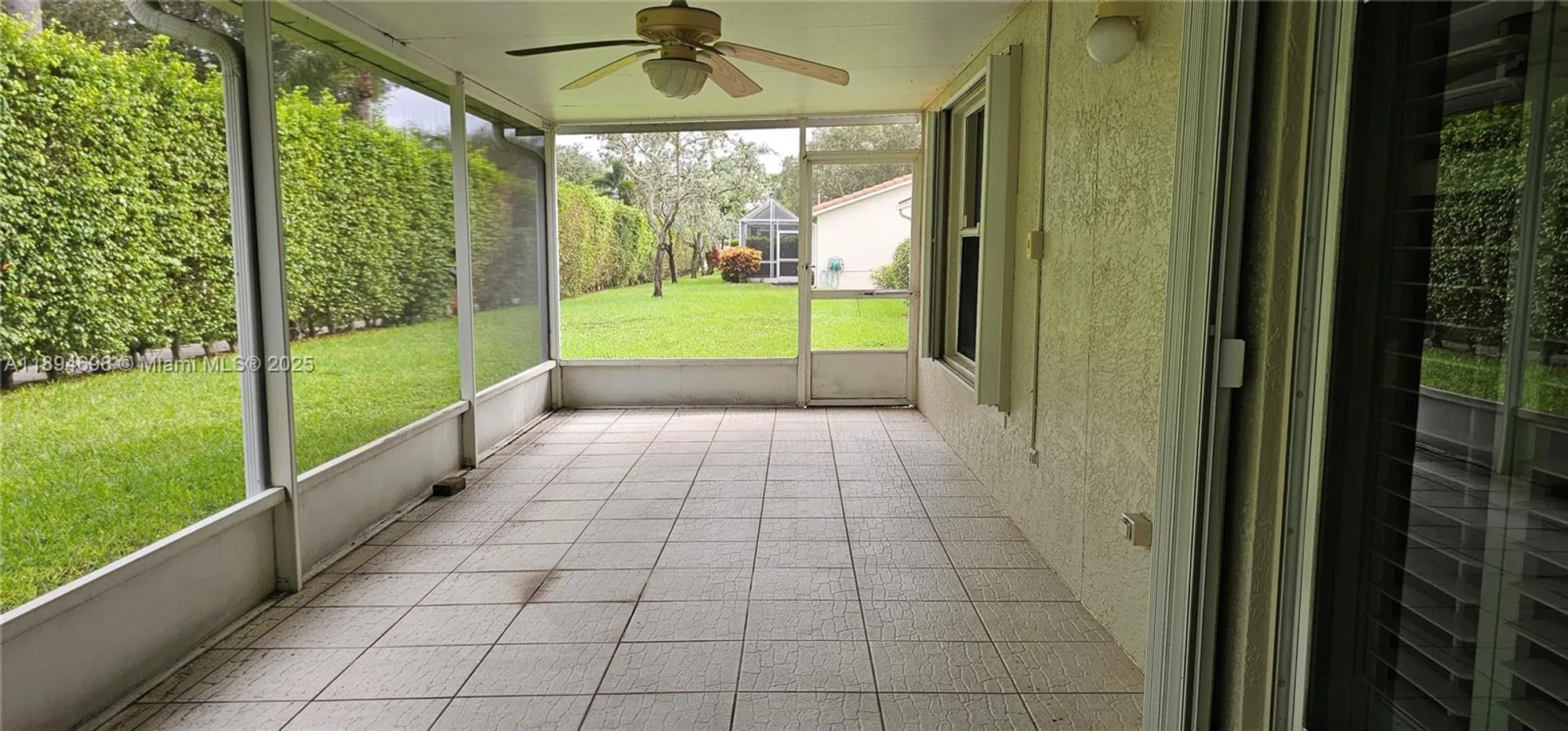 Property Slideshow image 14 of 48 | 85 sausalito dr, Boynton Beach, FL, 33436