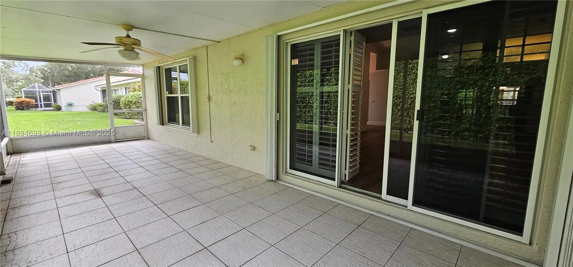 Property Slideshow image 15 of 48 | 85 sausalito dr, Boynton Beach, FL, 33436