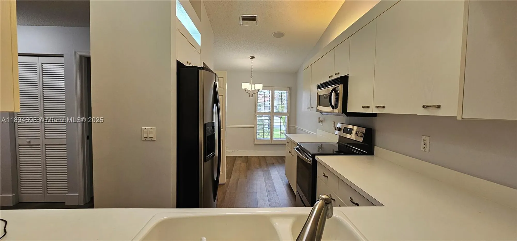 Property Slideshow image 28 of 48 | 85 sausalito dr, Boynton Beach, FL, 33436