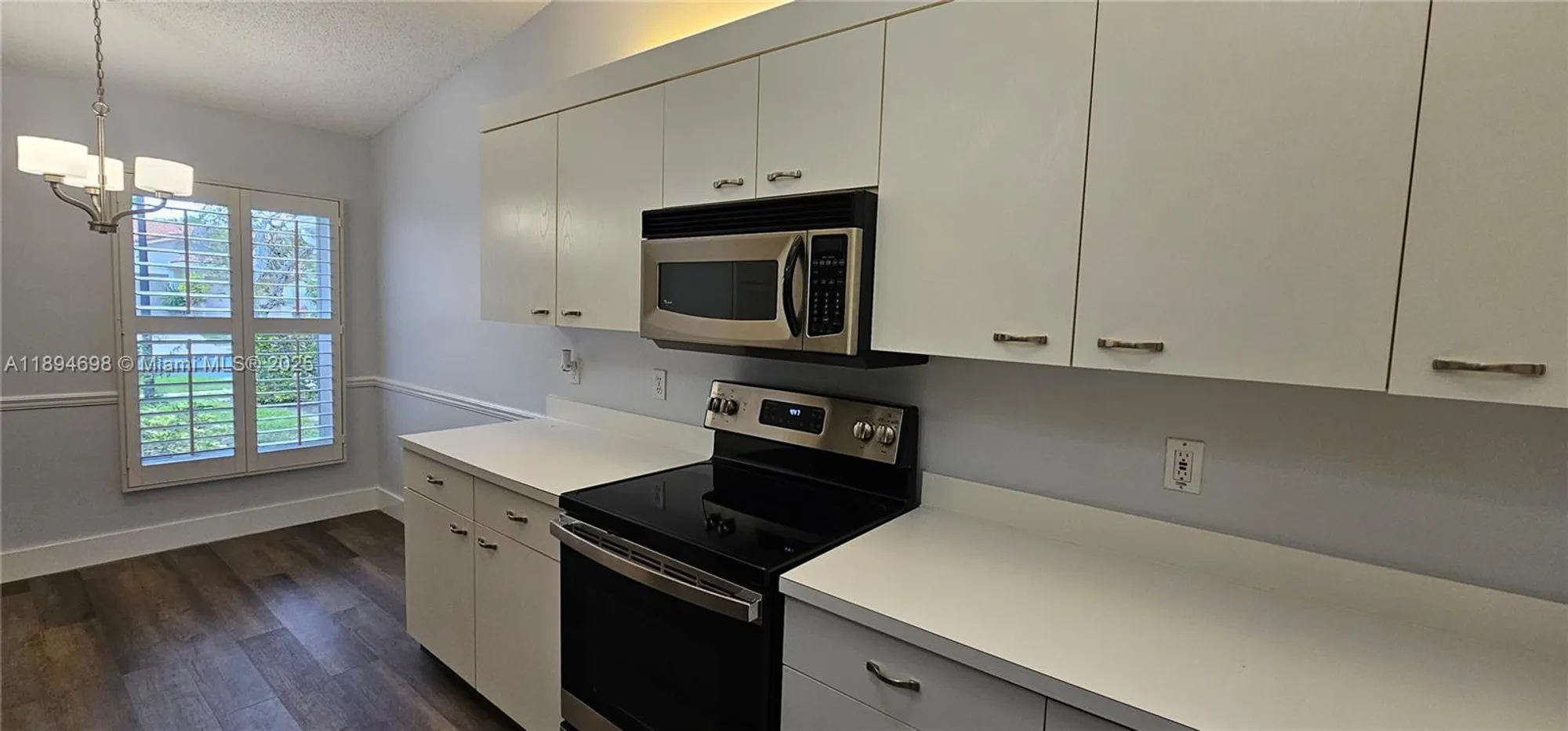 Property Slideshow image 29 of 48 | 85 sausalito dr, Boynton Beach, FL, 33436