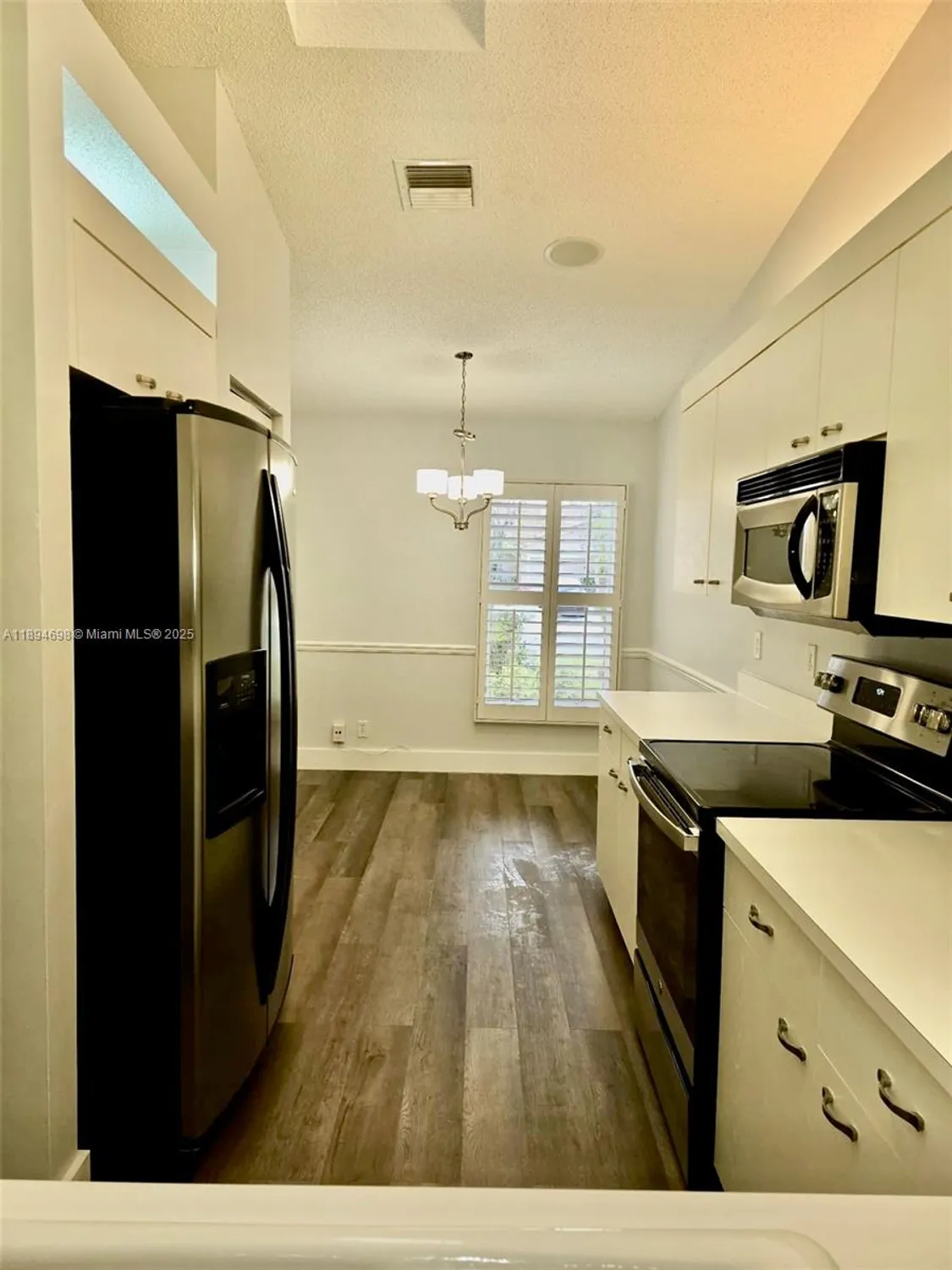 Property Slideshow image 5 of 48 | 85 sausalito dr, Boynton Beach, FL, 33436