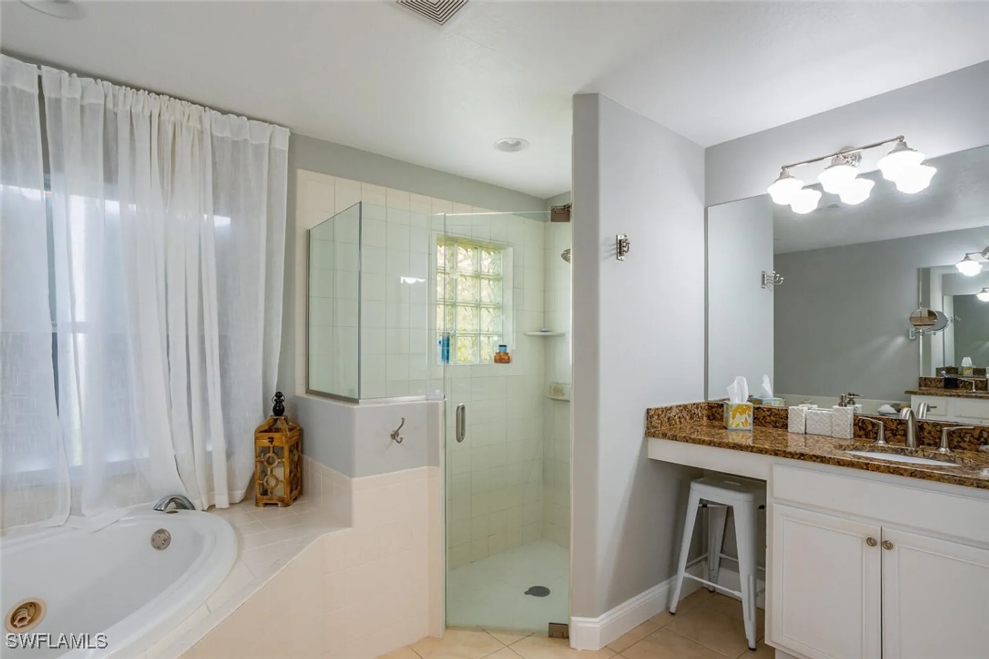 Property Slideshow image 13 of 19 | 9101 astonia way, Estero, FL, 33967