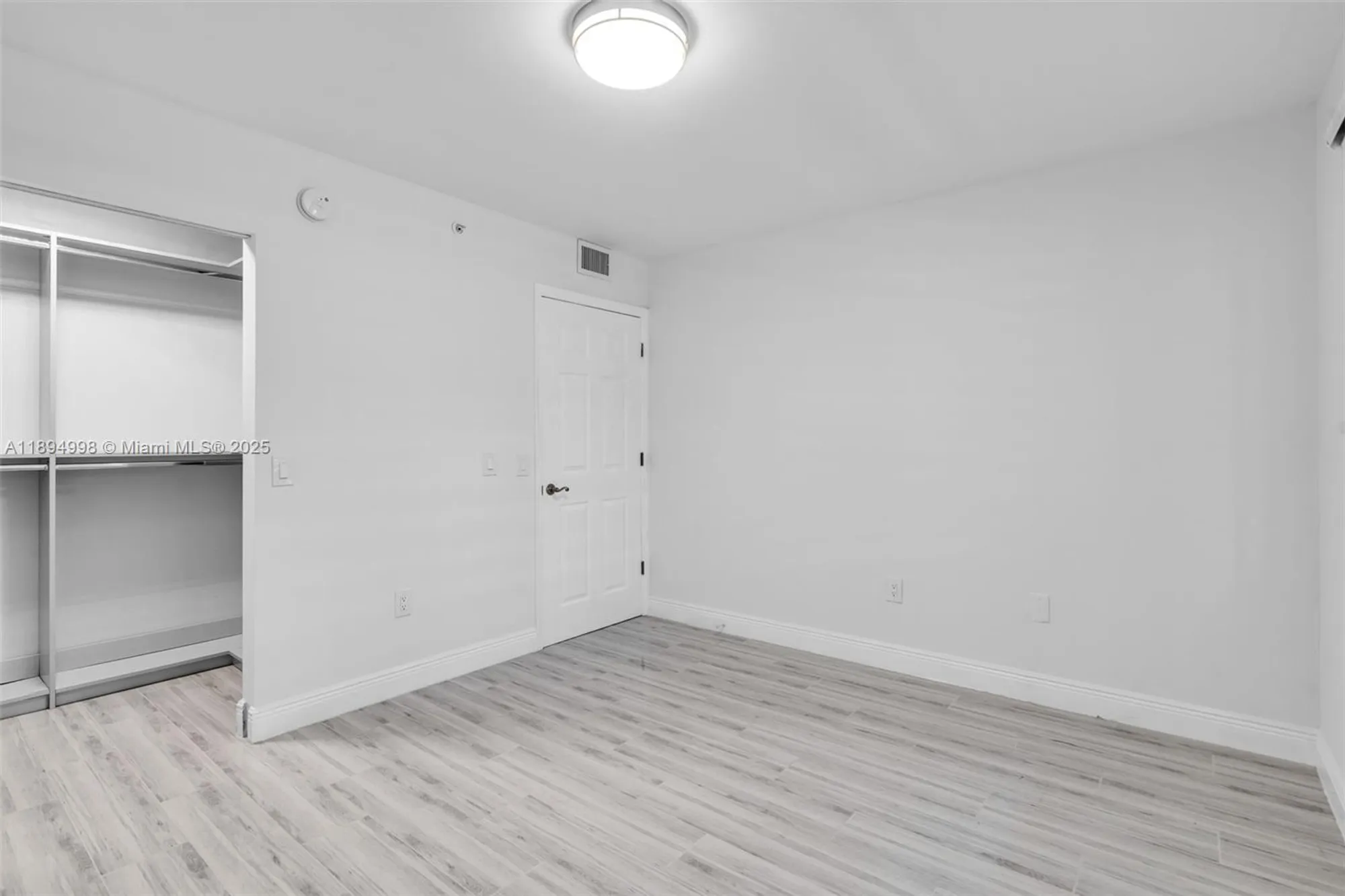 Property Slideshow image 18 of 40 | 801 sw 141st ave 210o, Pembroke Pines, FL, 33027